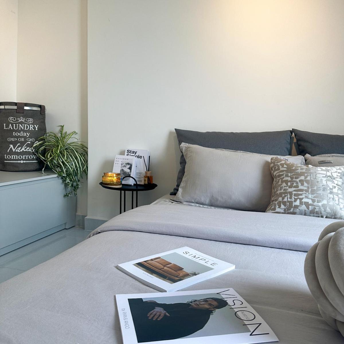 Fuzzi - Downtown Modern 1br Near Buivien Walking Street Soho Apartment