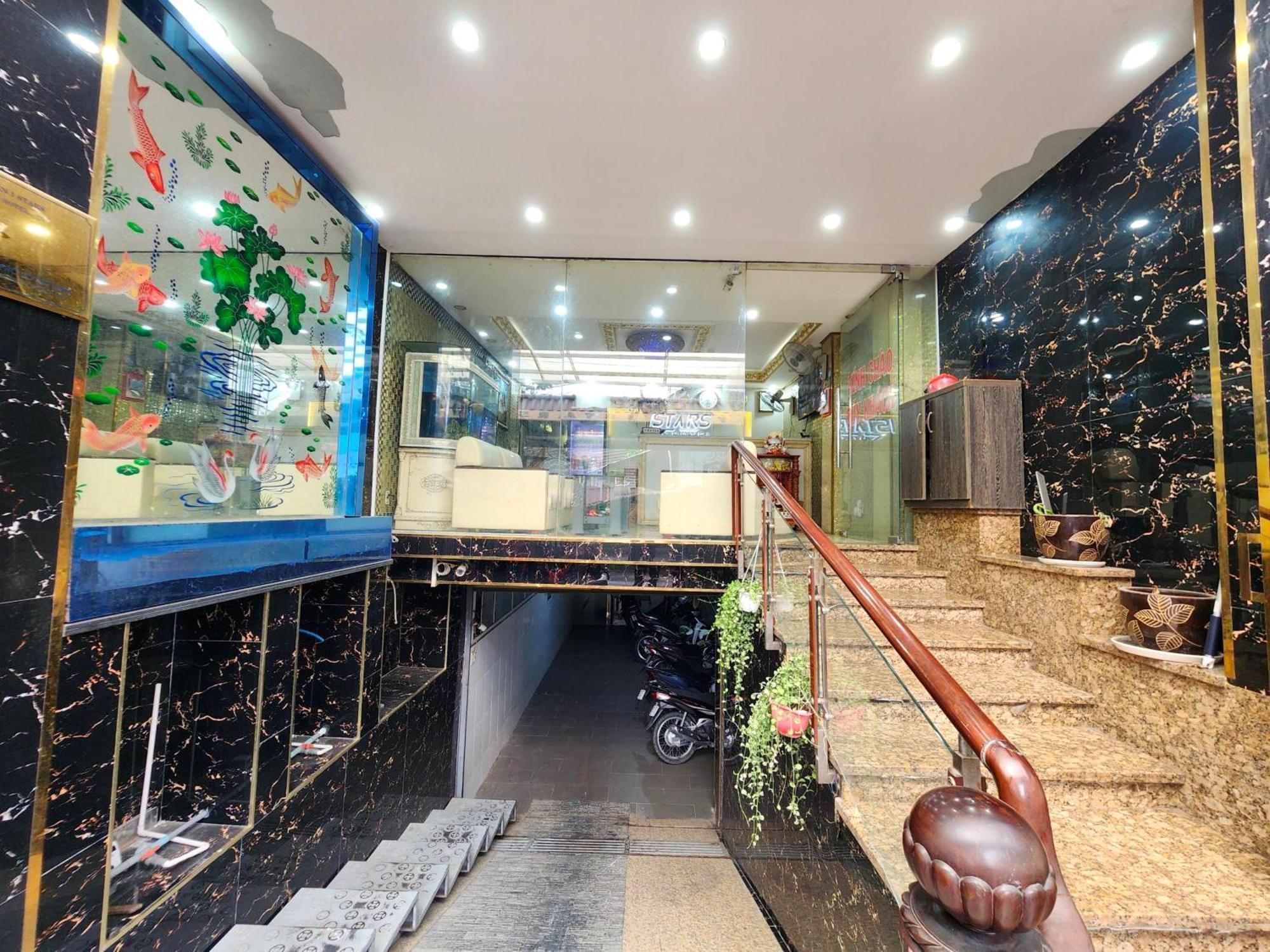Istars Hotel