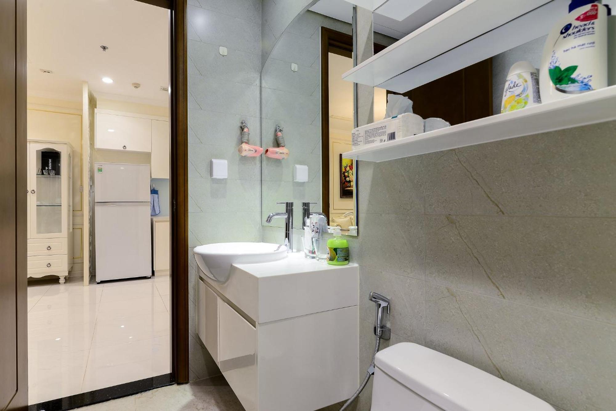 Apartment Landmark 81 Opulent Skyline Residences *