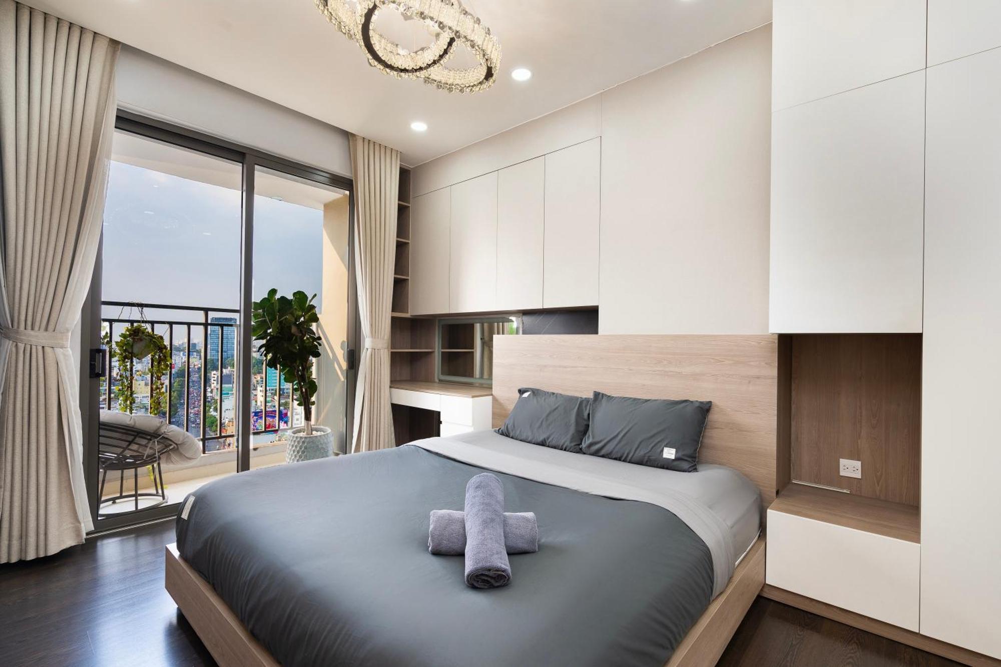 Apartment Double E Saigon In Rivergate Building *