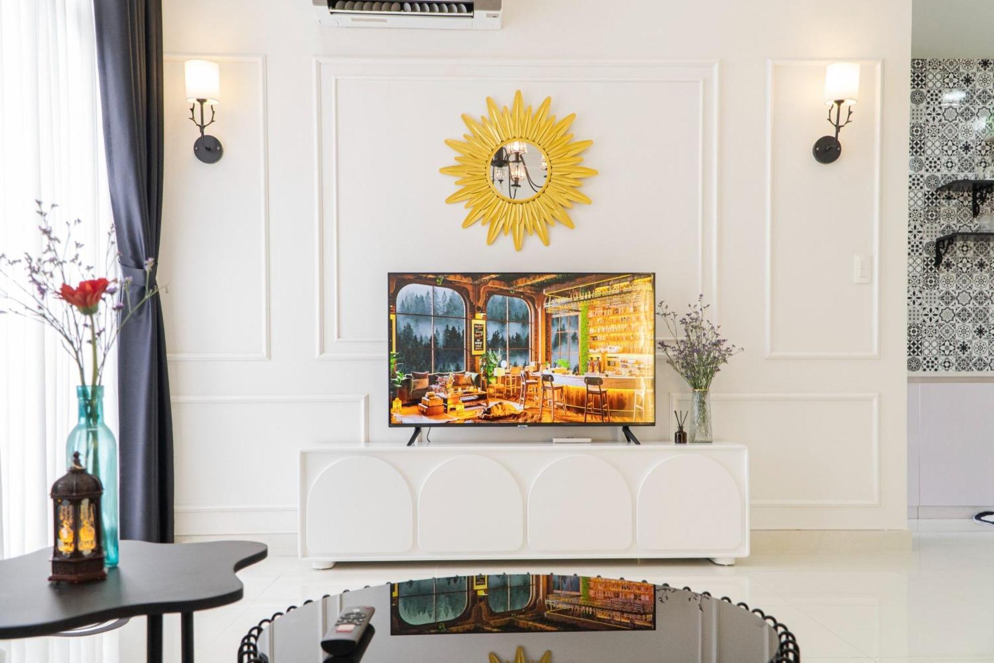 The Luxury Grand Riverside City Center Apartment