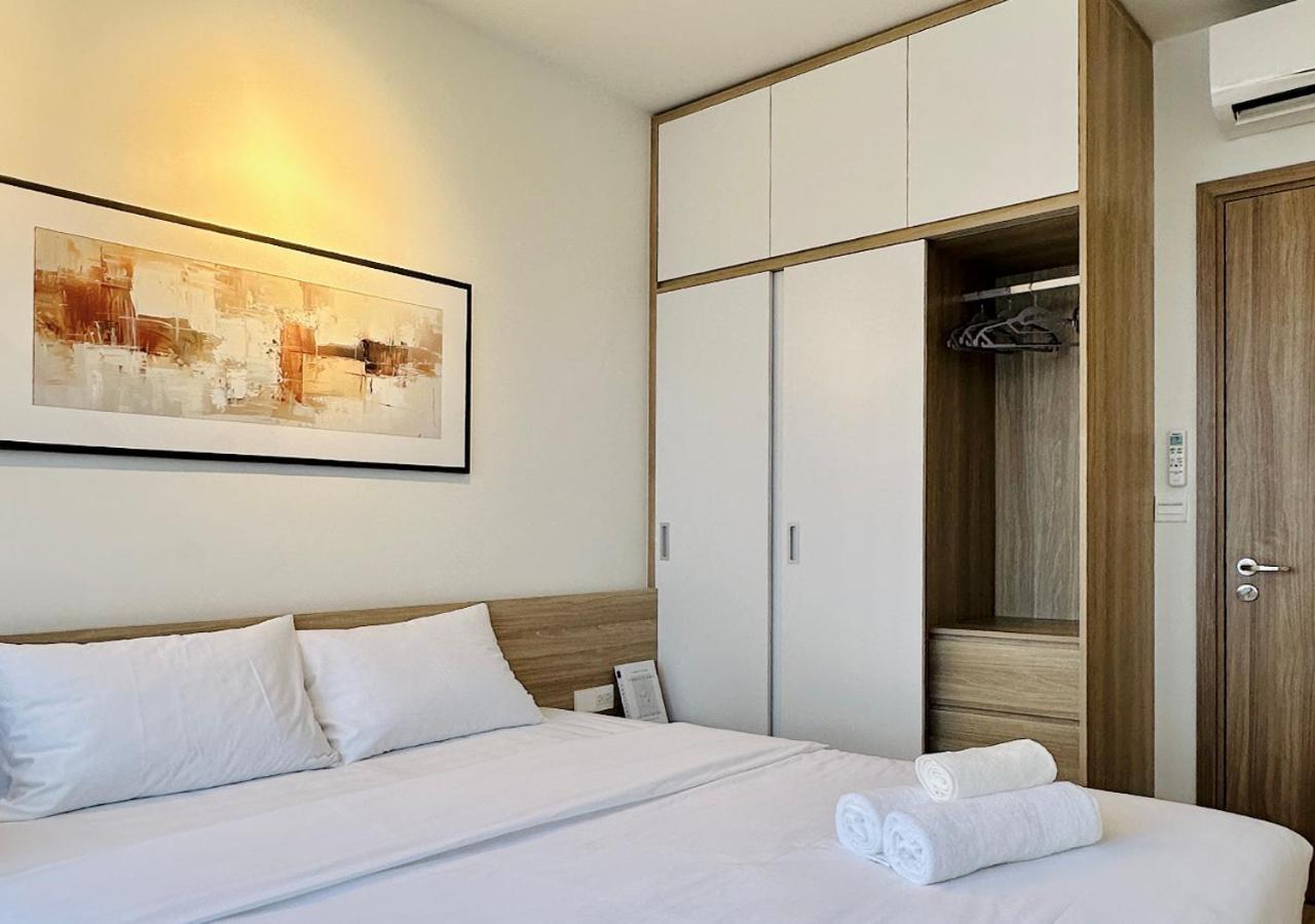 Fuzzi - District 1 Cozy View - Soho 20th Floor Apartment *