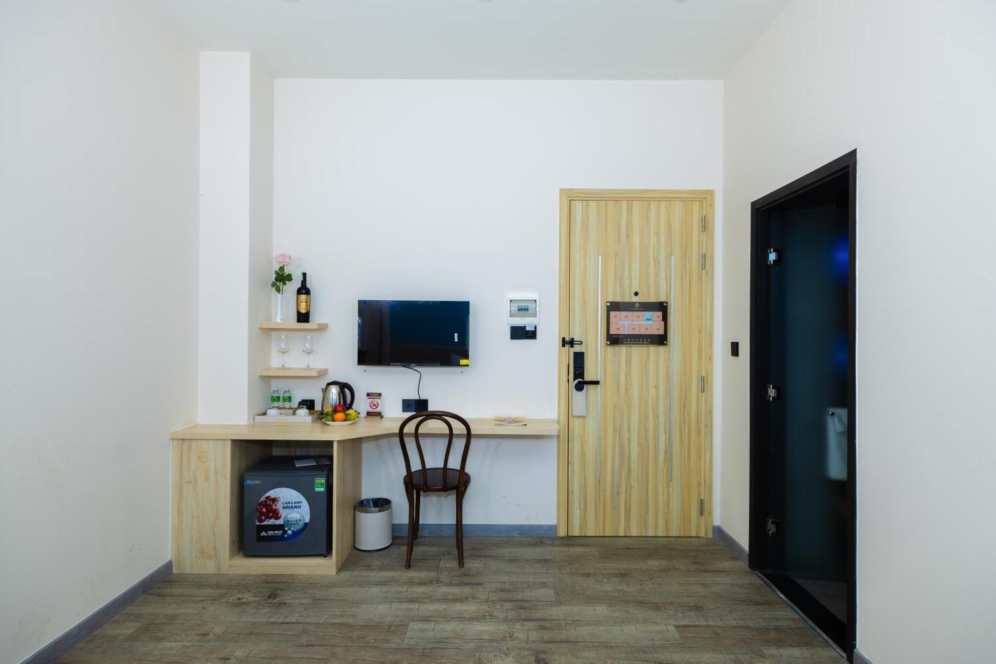 Hotel Khach San Phuoc Loc Tho 2 - 福禄寿 3*