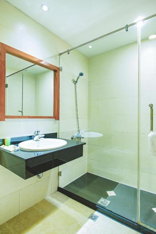 Apartment Lancaster Night Life Sofa Bed Ho Chi Minh City