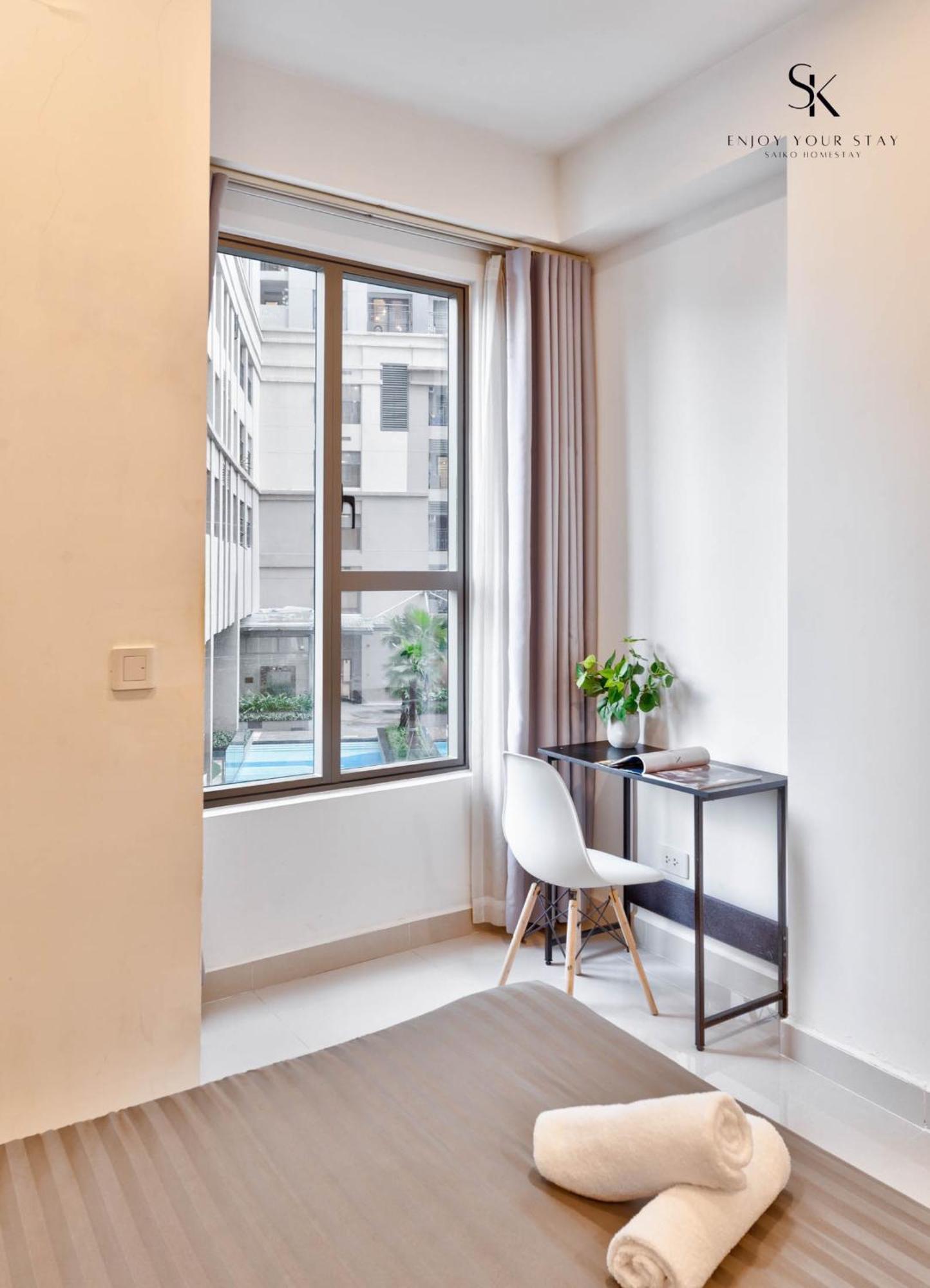Bumble Apartment *