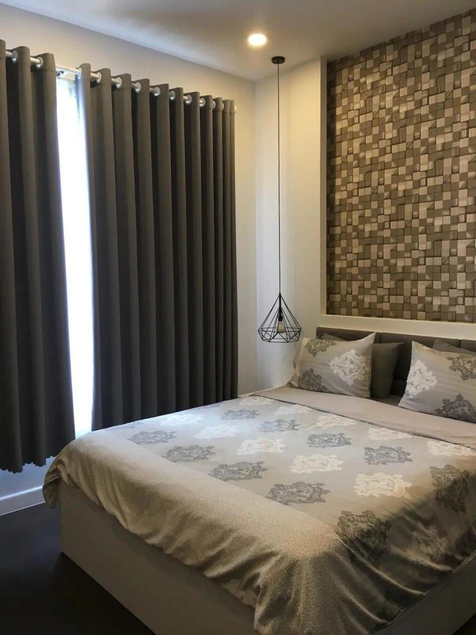 Bumble Apartment *