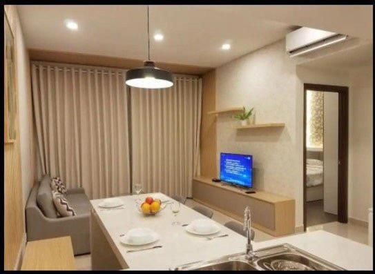 Bumble Apartment