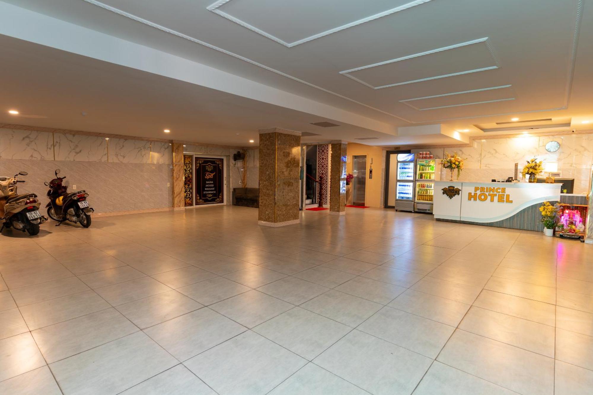 Prince Hotel Hotel 2*