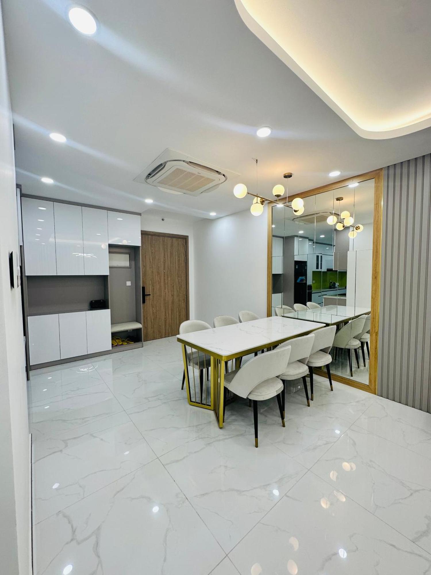 Apartment Cho Thue Ho Full Noi That Khu Diamond Alnata *