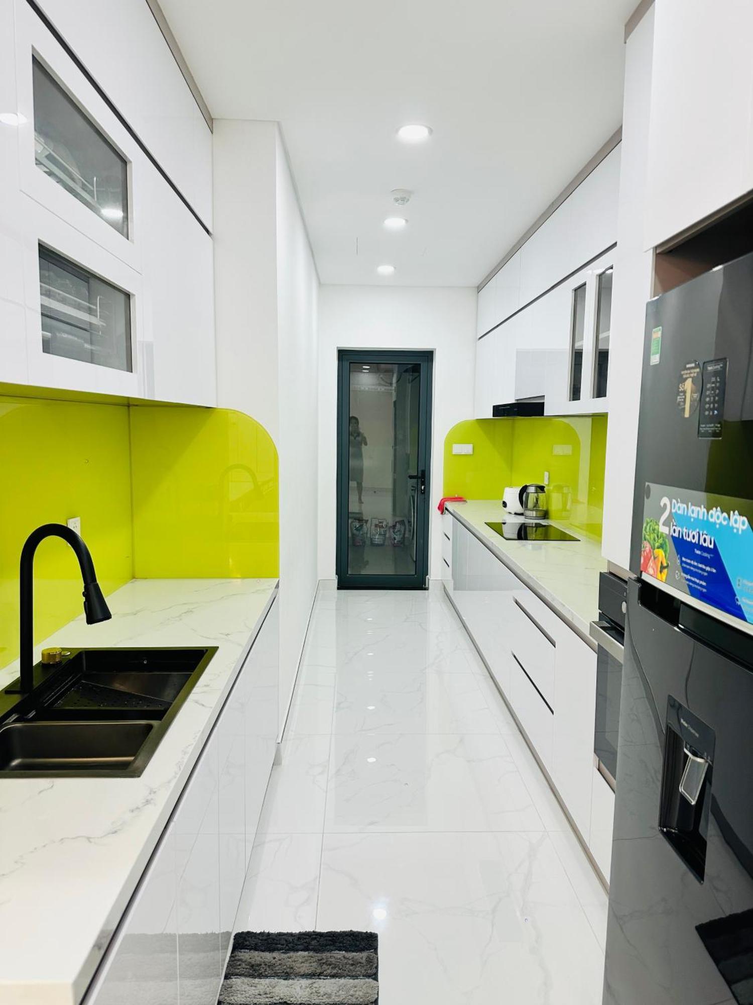 Apartment Cho Thue Ho Full Noi That Khu Diamond Alnata