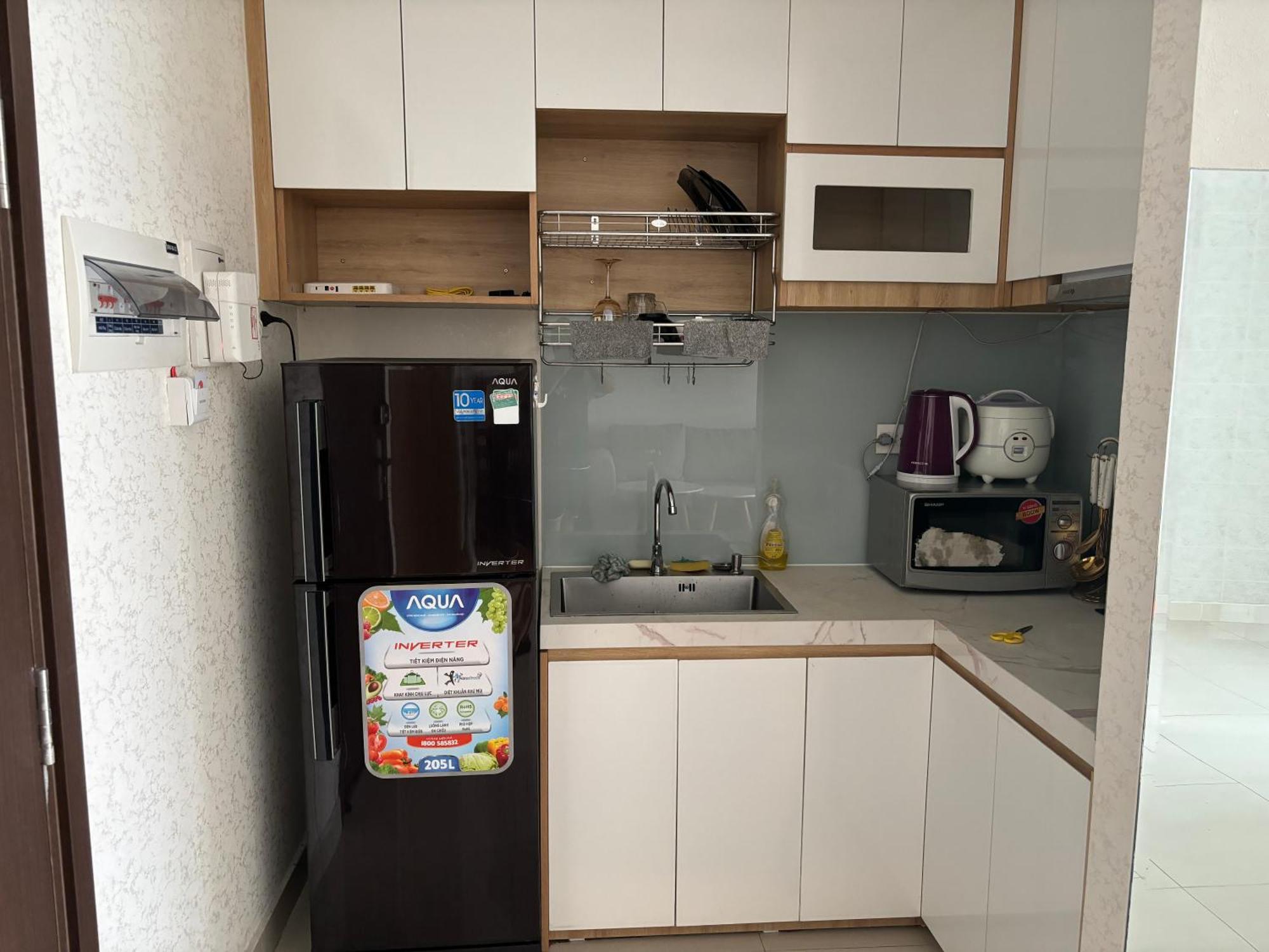 Double E Saigon Apartment *