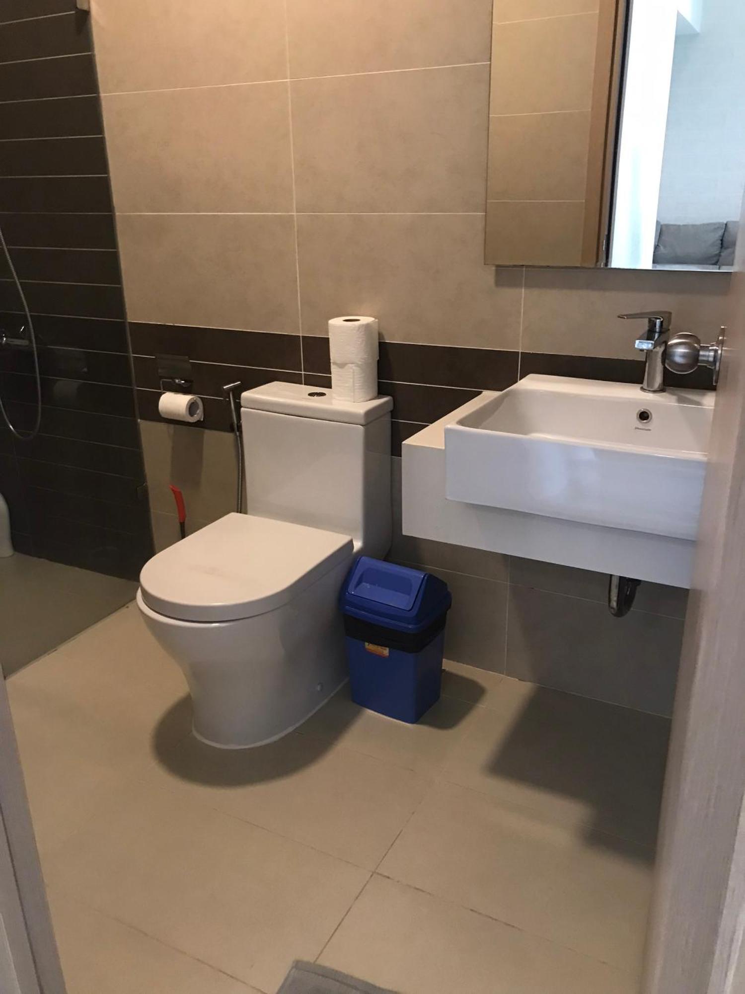Apartment Double E Saigon