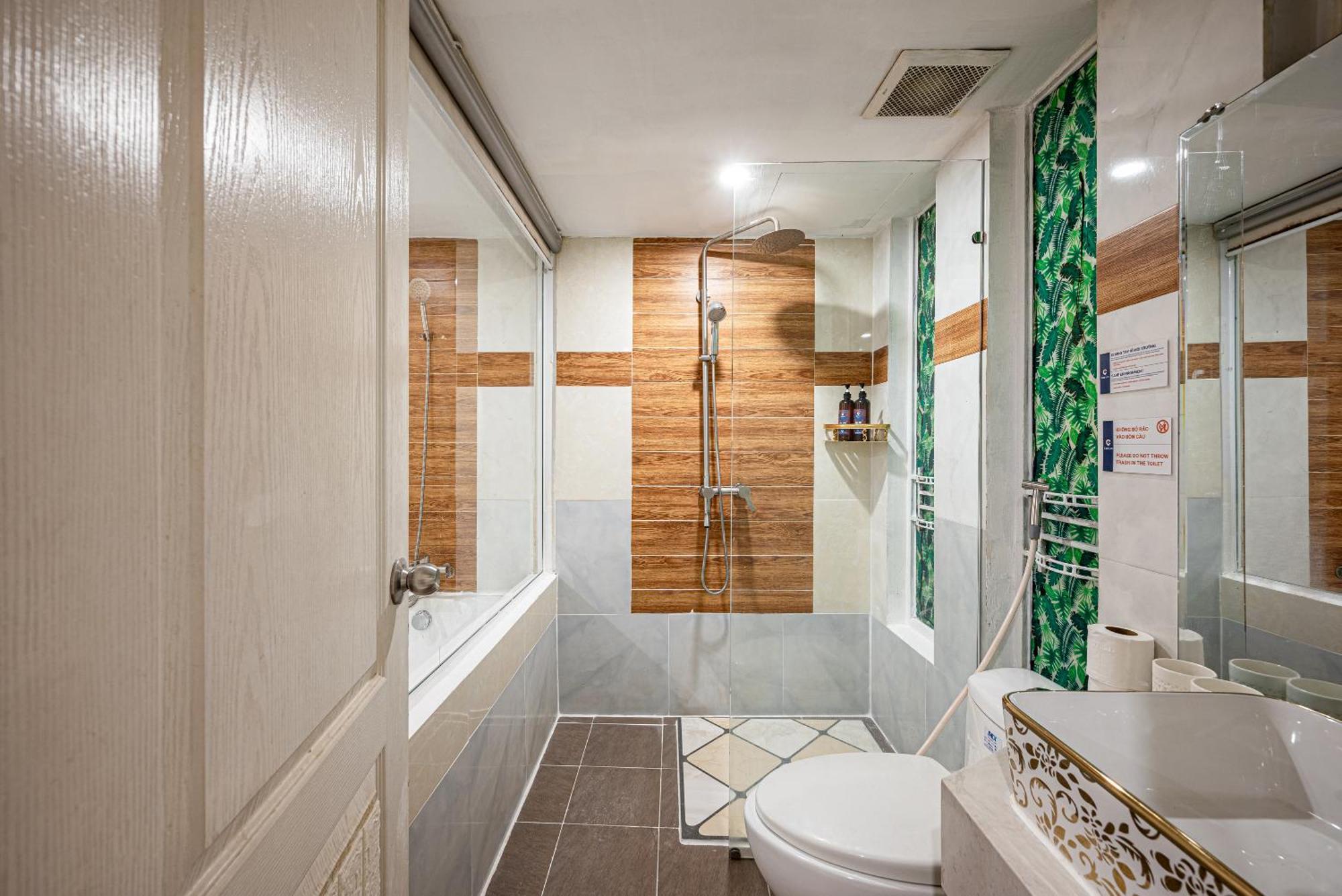 Khách sạn Joy Cong Hoa 3*