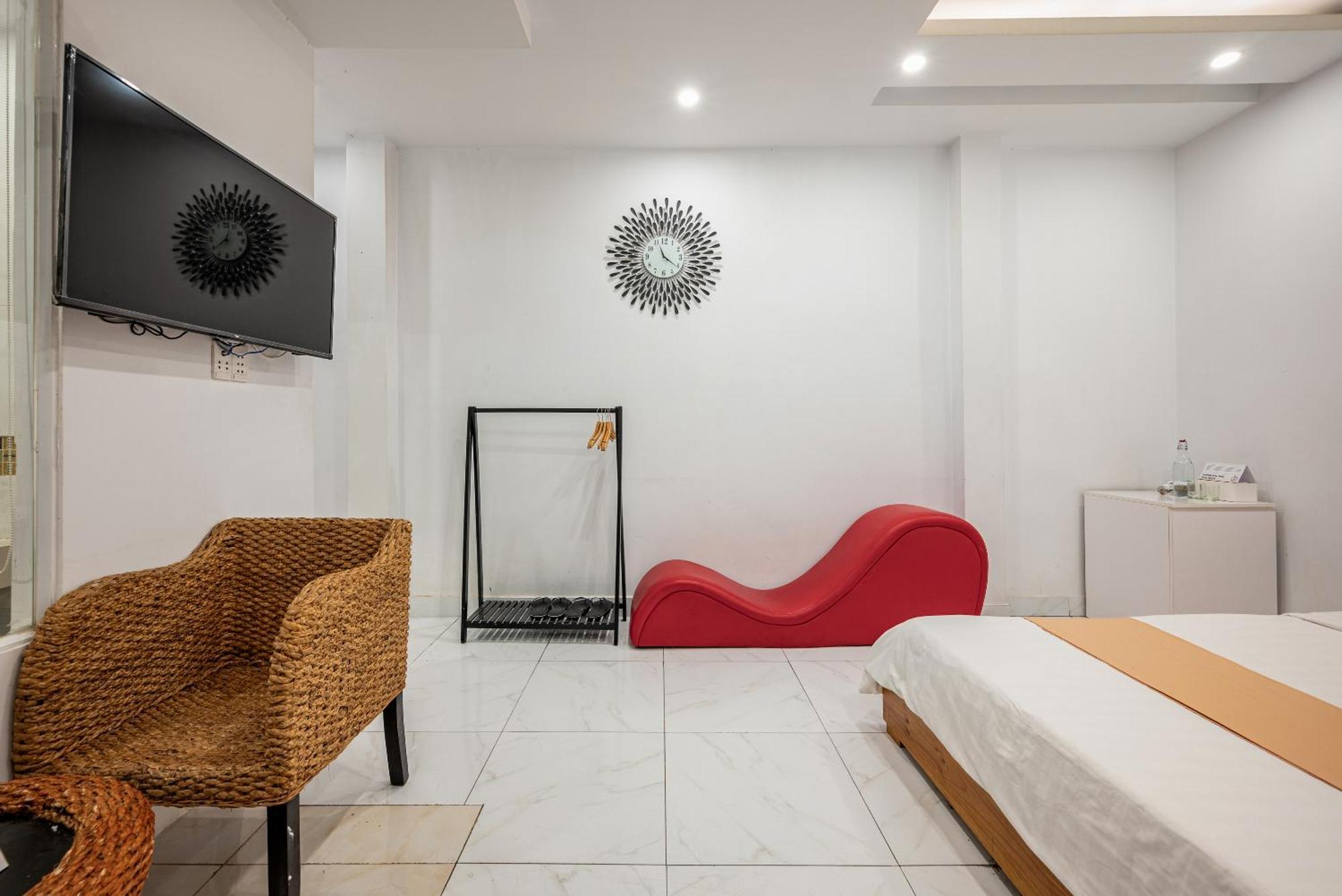 Joy Cong Hoa Khách sạn 3*