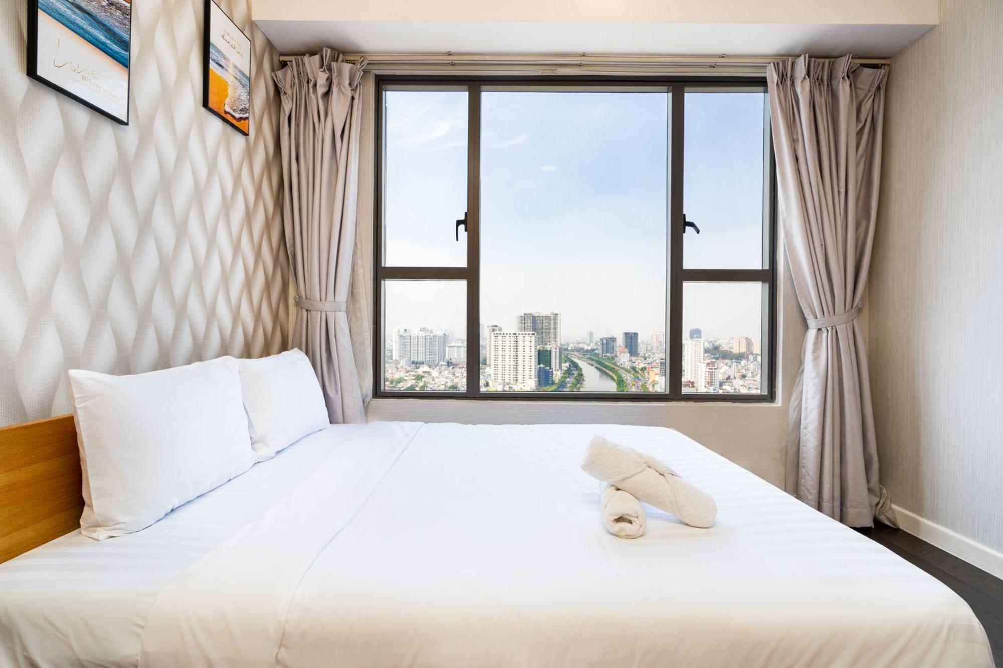 Double E Saigon Apartment