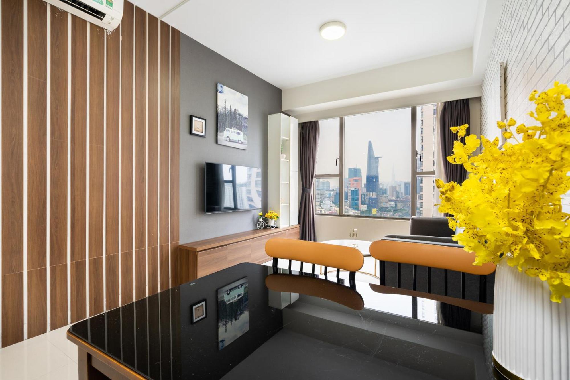 Apartment Double E Saigon