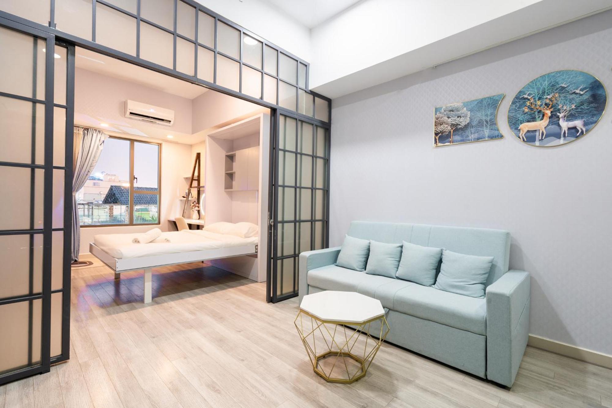 Apartment Double E Saigon *