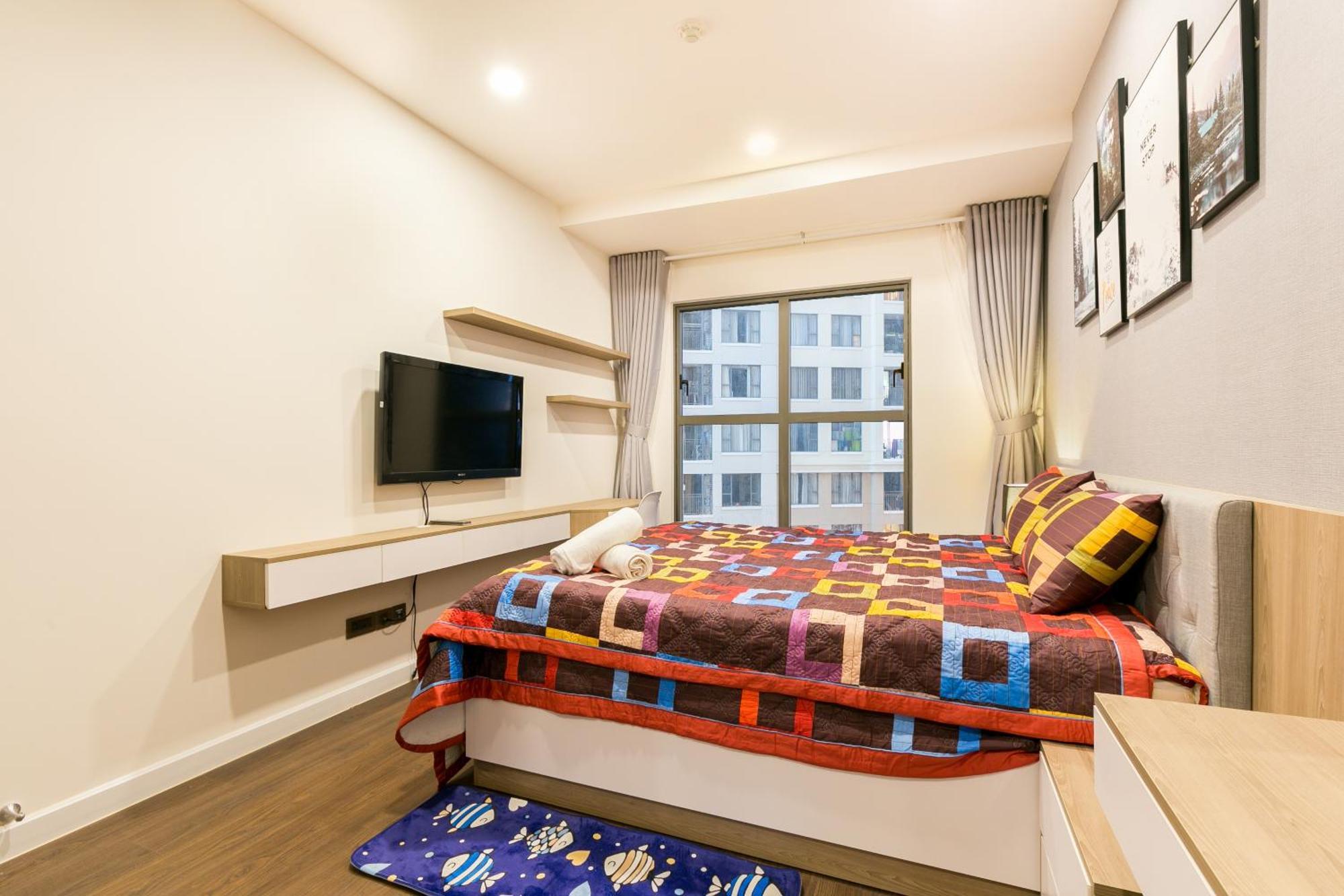 Apartment Double E Saigon *