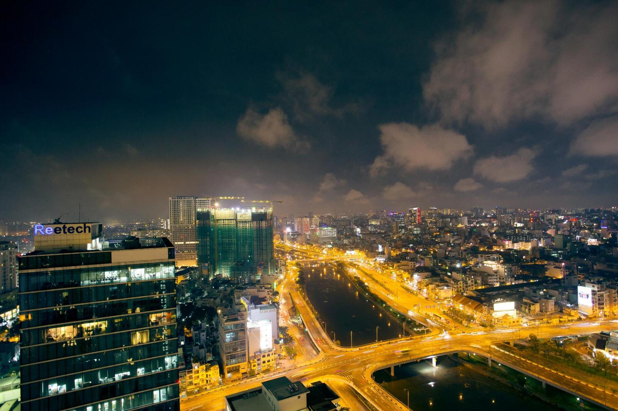 Apartment Double E Saigon *