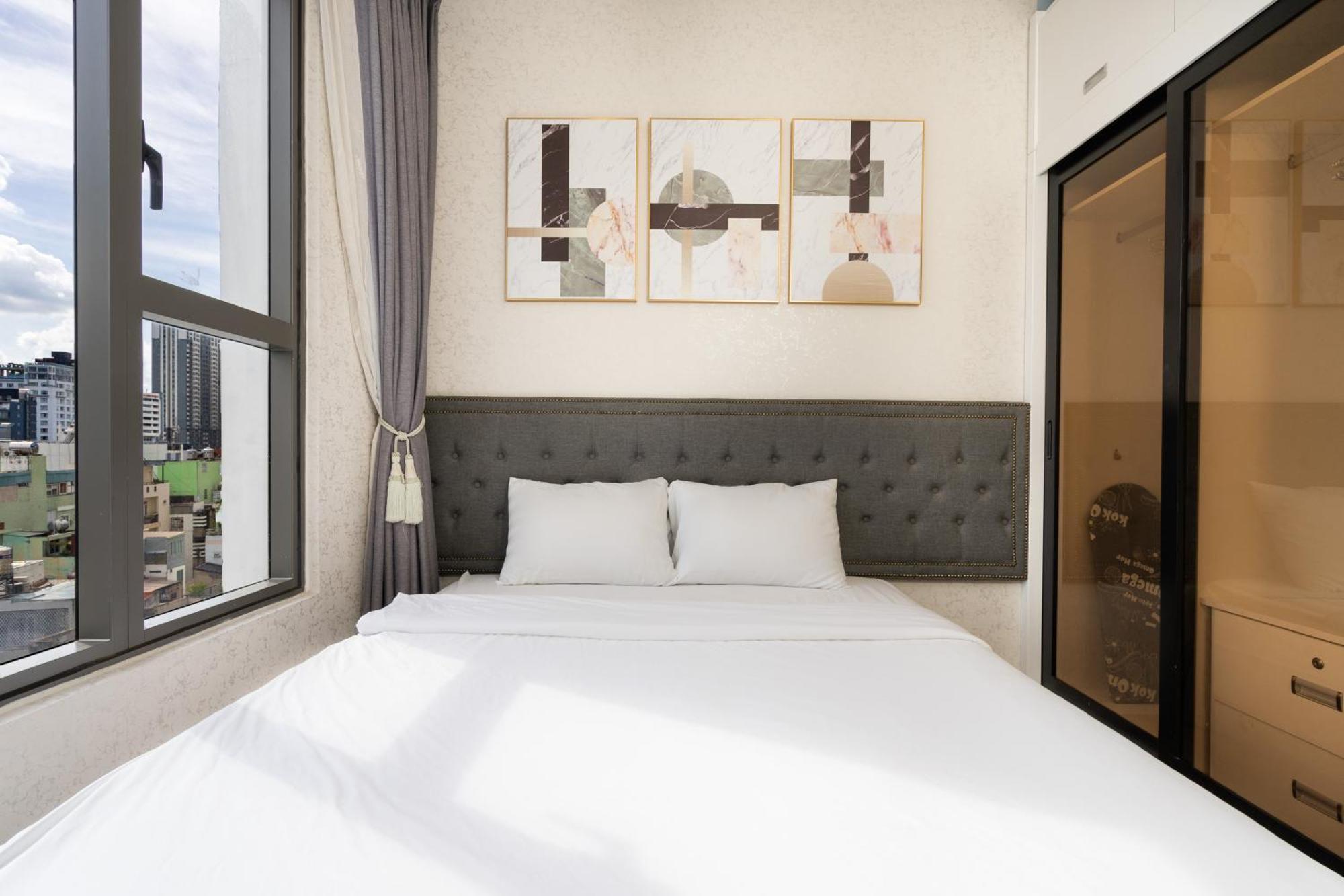 Apartment Double E Saigon *