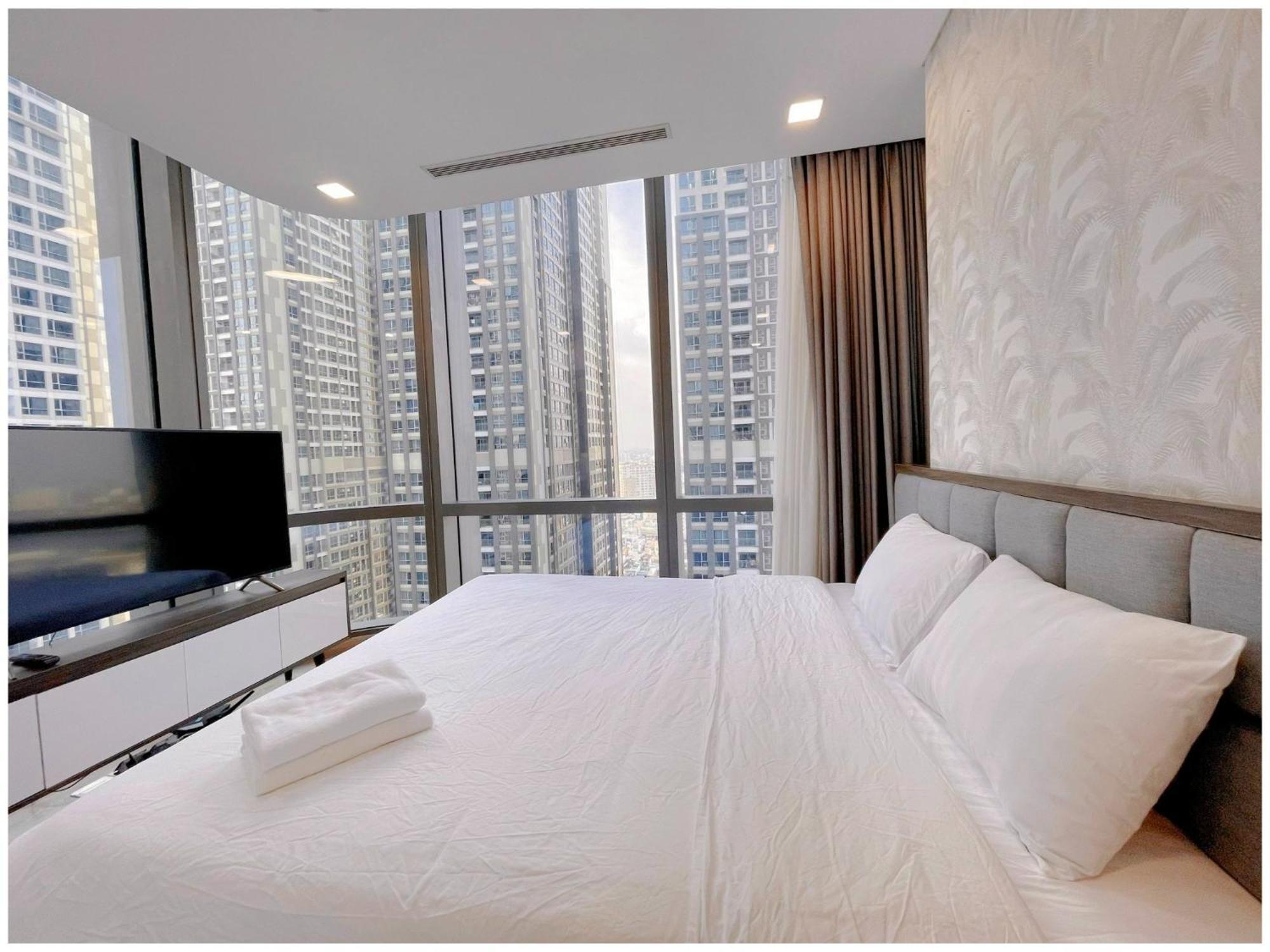 Mochi - Vinhomes Park * Ho Chi Minh City