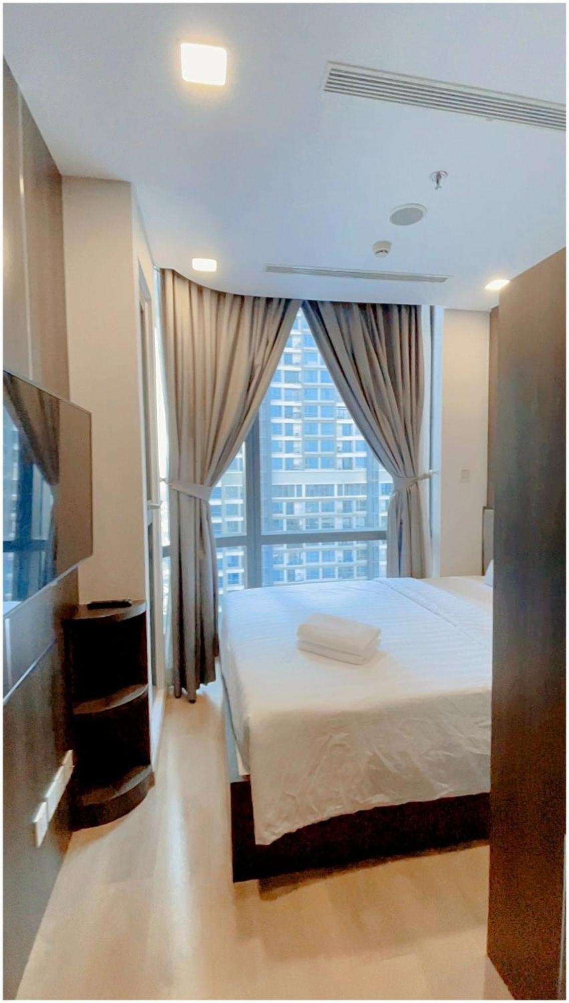Mochi - Vinhomes Park Apartment *