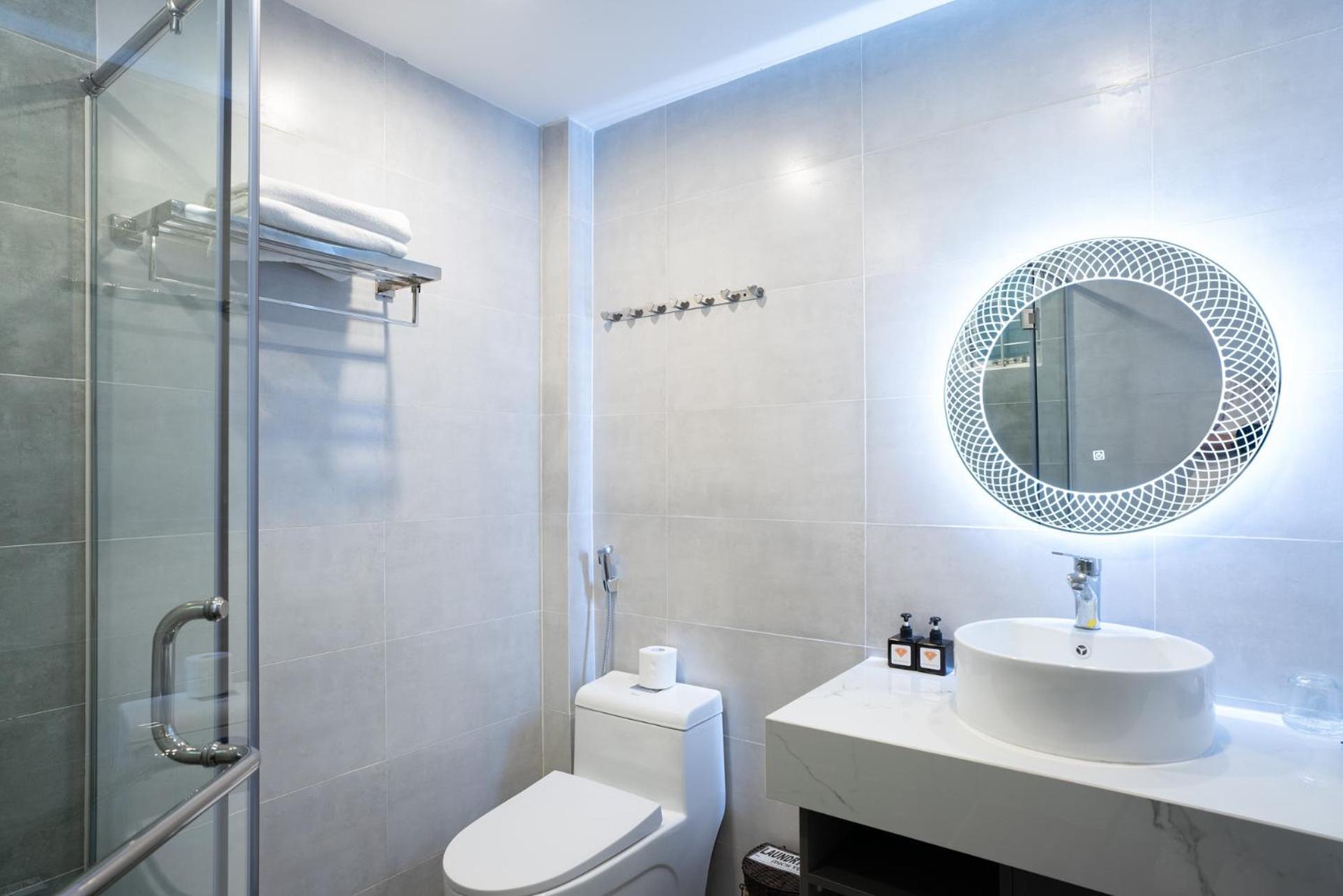 Ruby Saigon - Le Thanh Ton Hotel