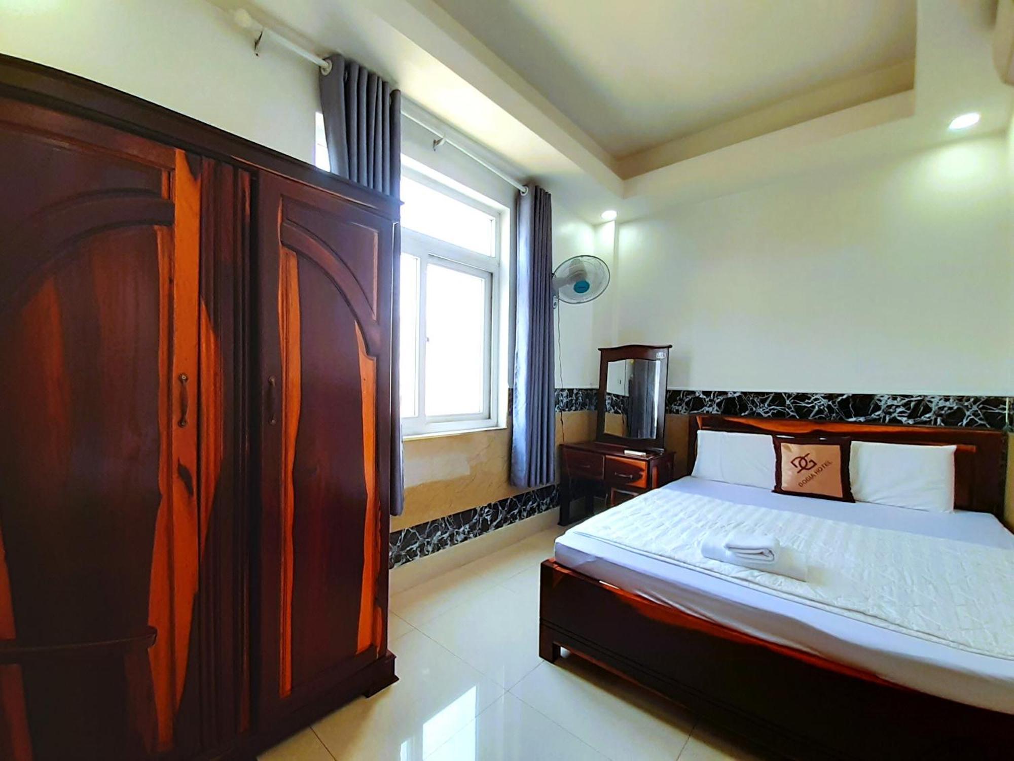 Do Gia Hotel