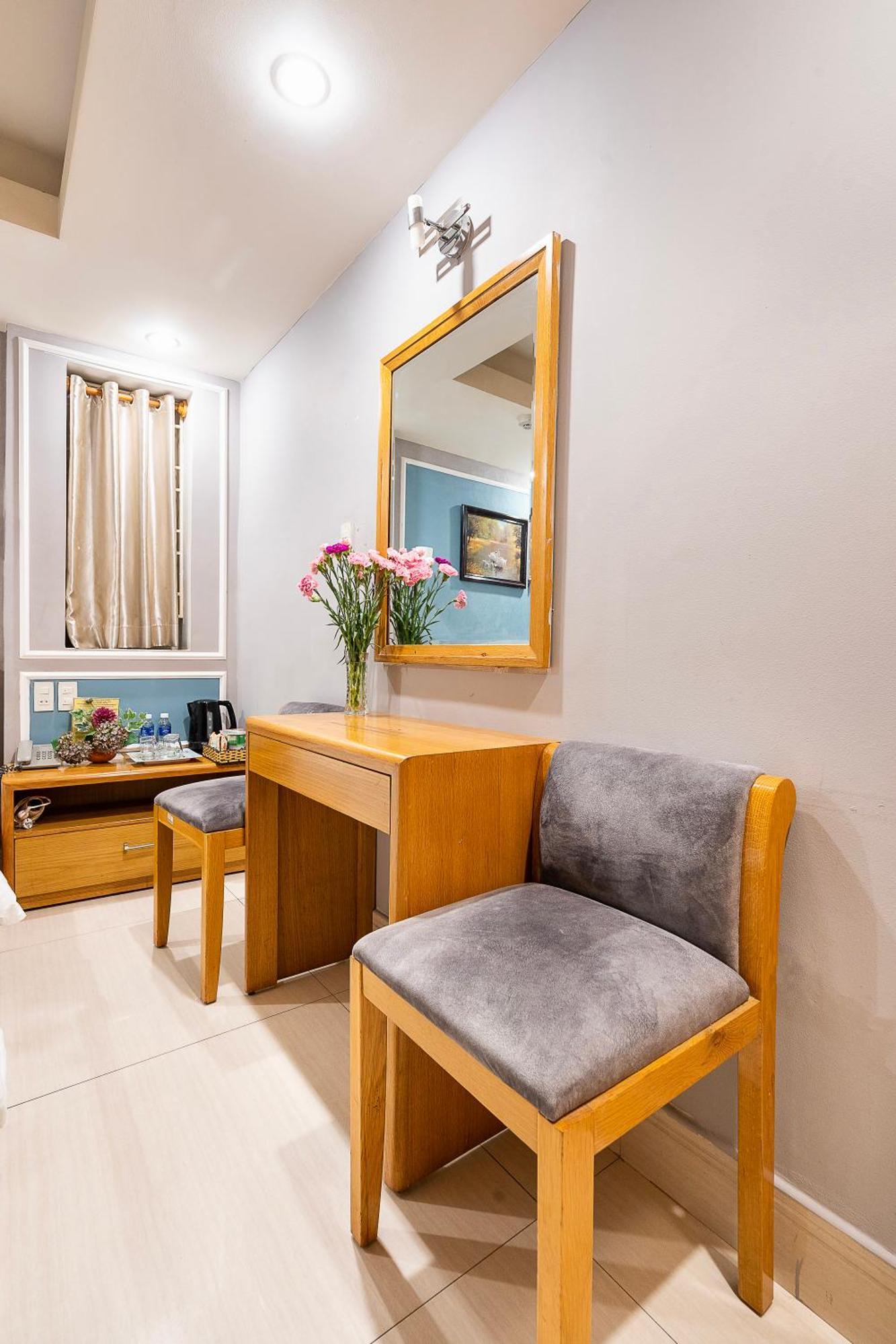 Lucky Star - Ben Thanh Hotel