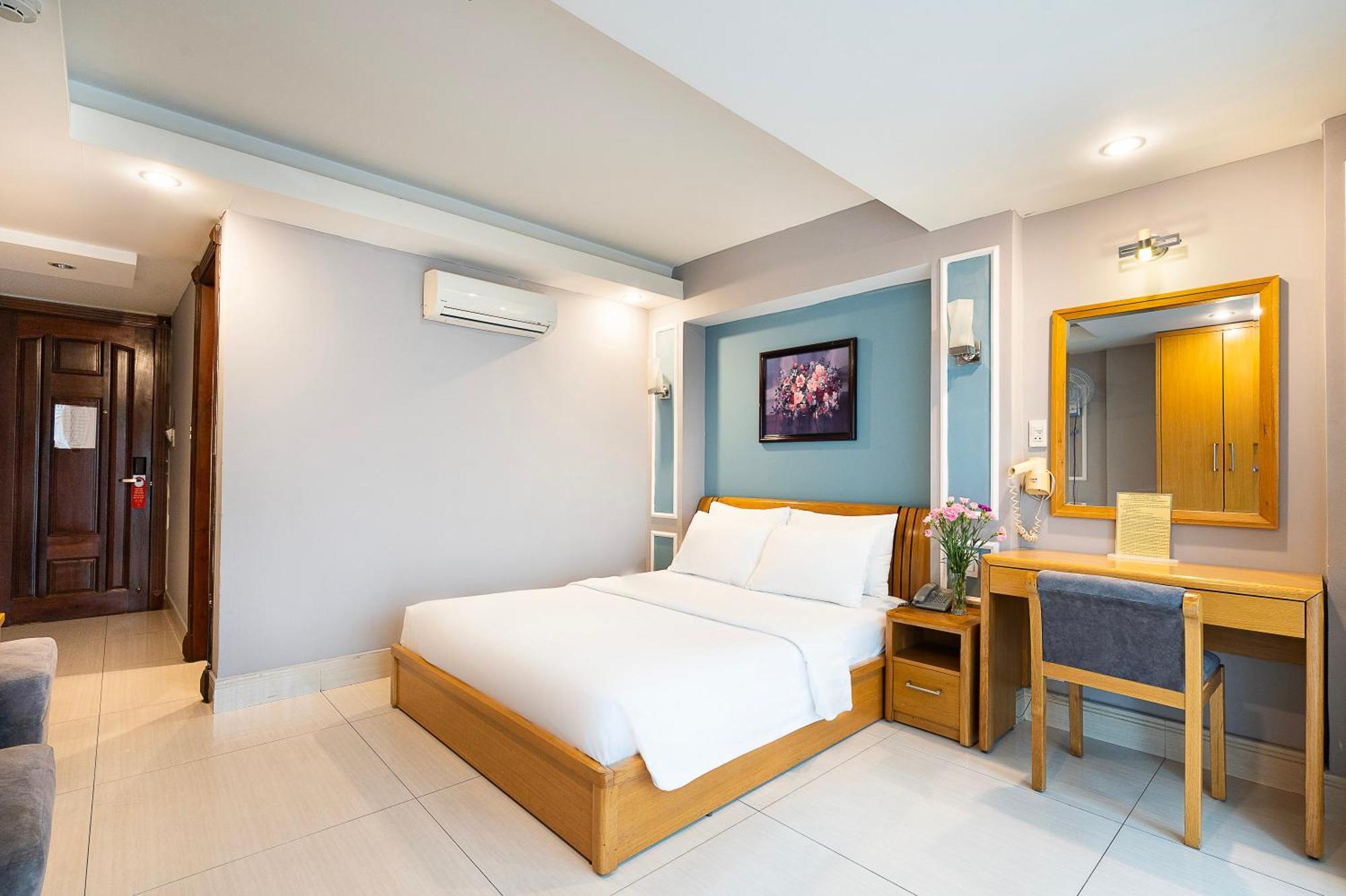 Hotel Lucky Star - Ben Thanh 3*