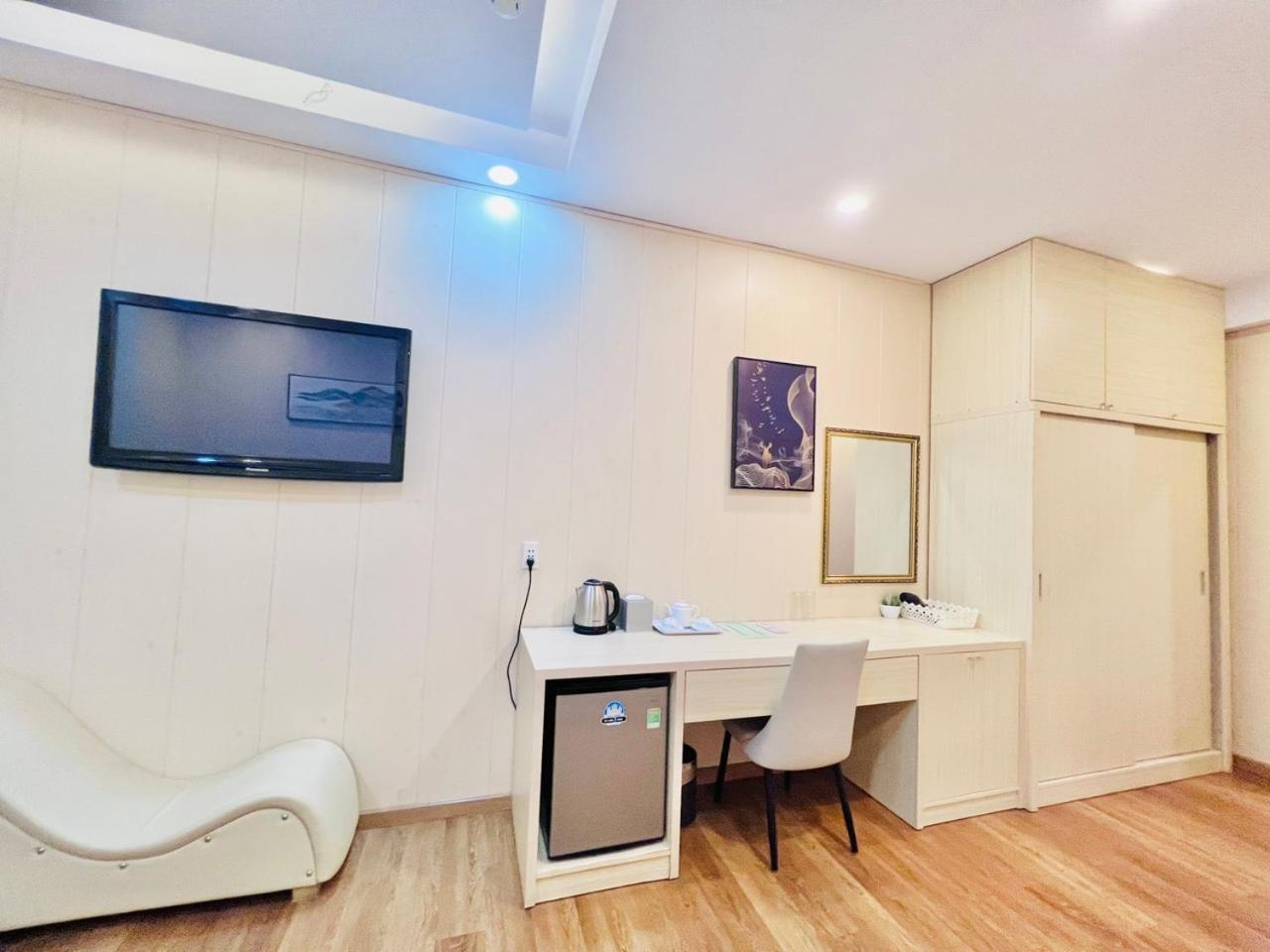 Hotel Truc Huyen 2*
