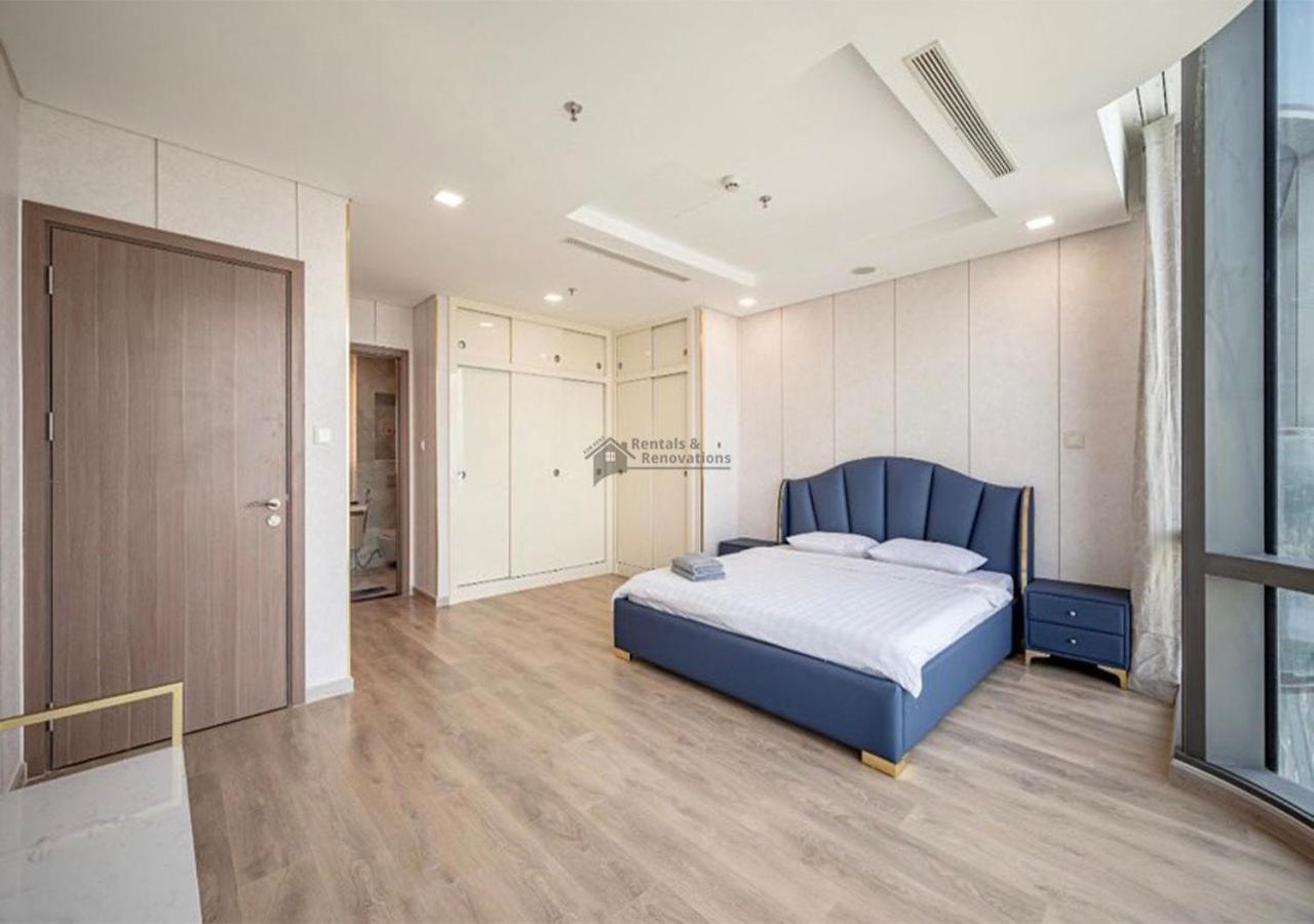 Pangsapuri The Landmark Luxury Vinhomes - The Buildings Nearby Landmark 81 *