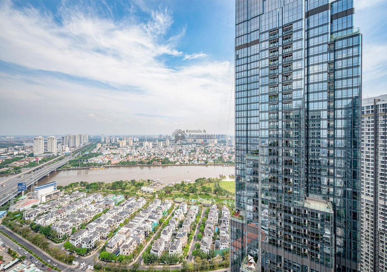 Pangsapuri The Landmark Luxury Vinhomes - The Buildings Nearby Landmark 81