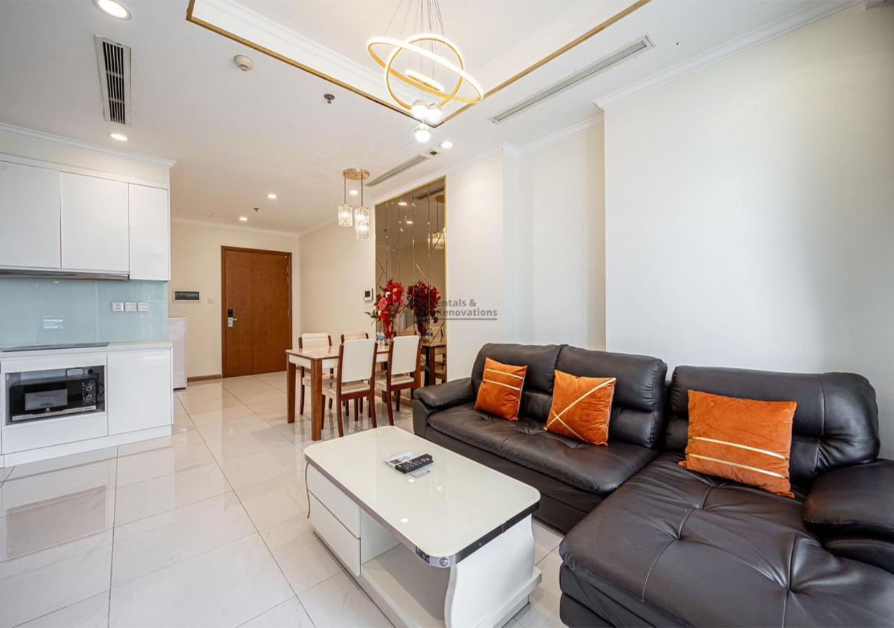 Pangsapuri The Landmark Luxury Vinhomes - The Buildings Nearby Landmark 81