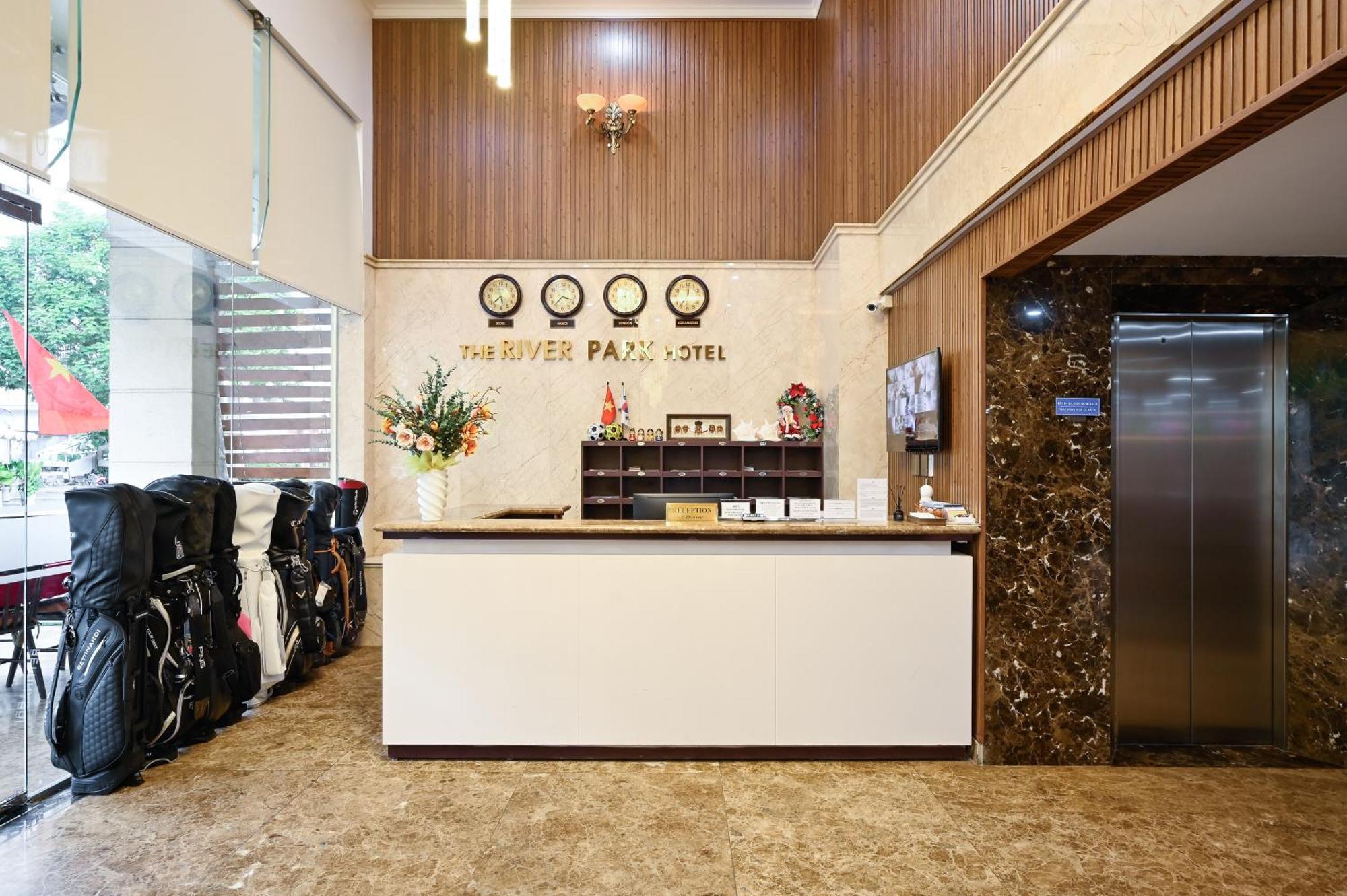 Hotel The River Park Ho Chi Minh City