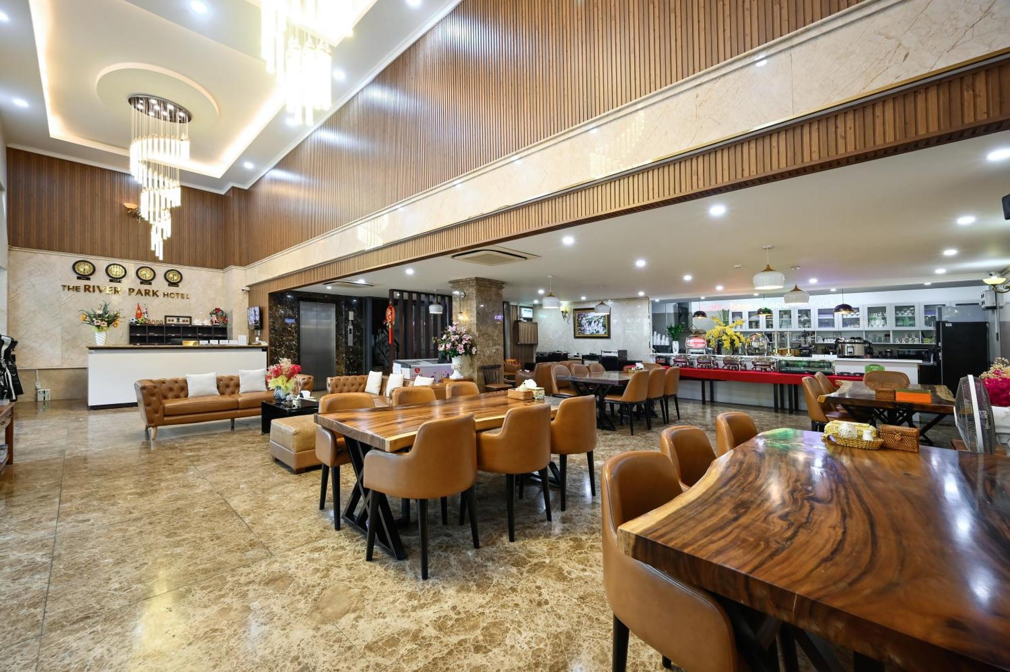 Hotel The River Park 3*