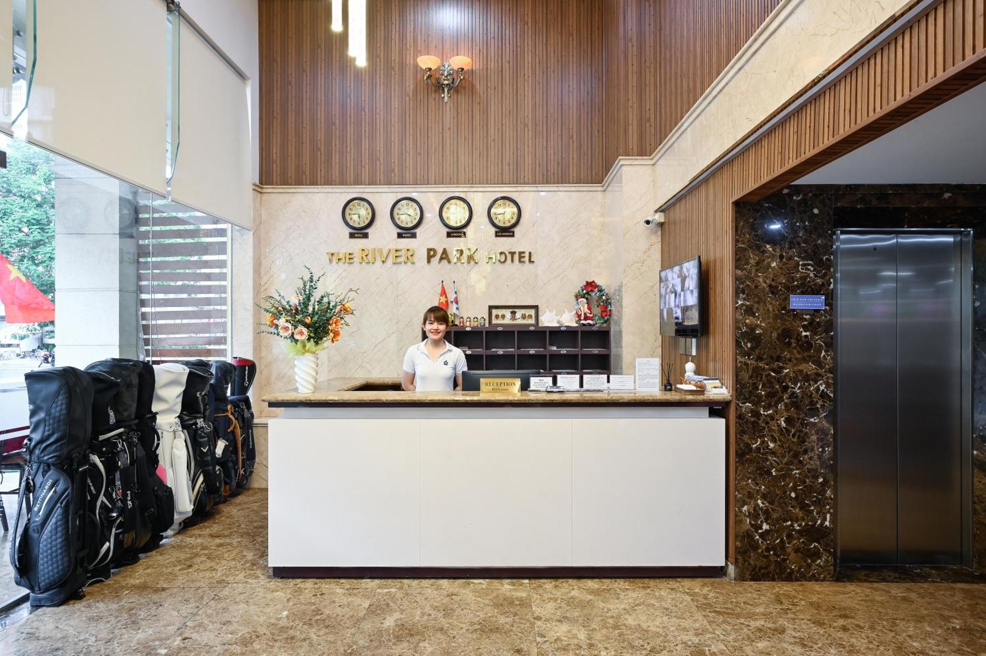 The River Park Hotel 3*