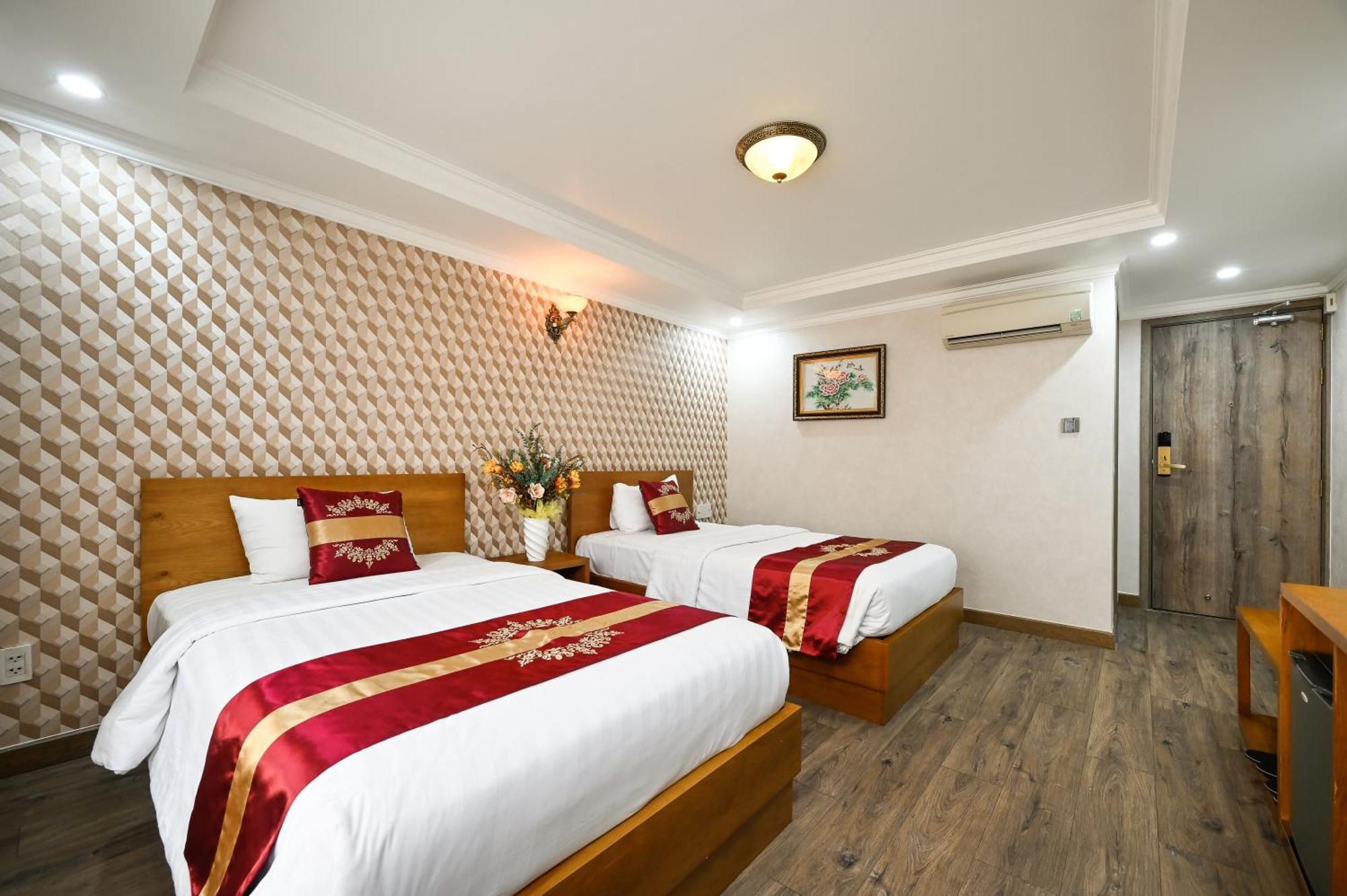 The River Park Hotel