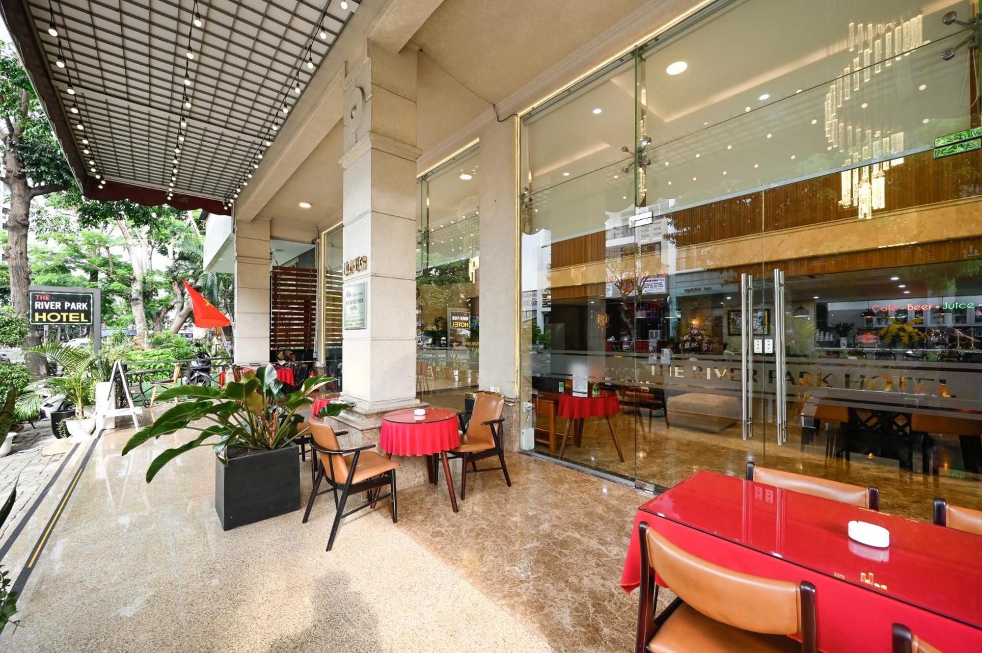 The River Park Hotel 3*