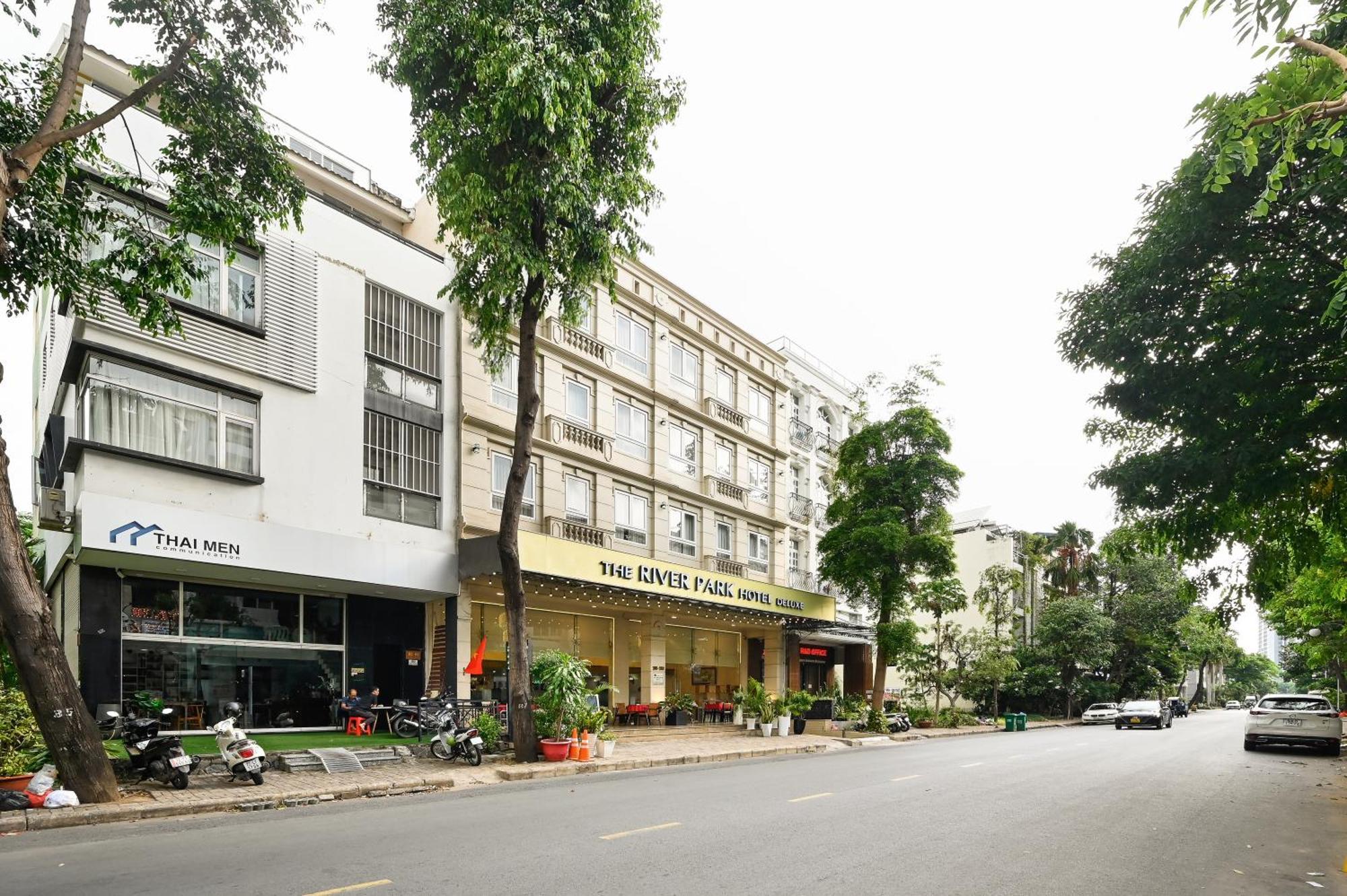 Hotel The River Park 3*