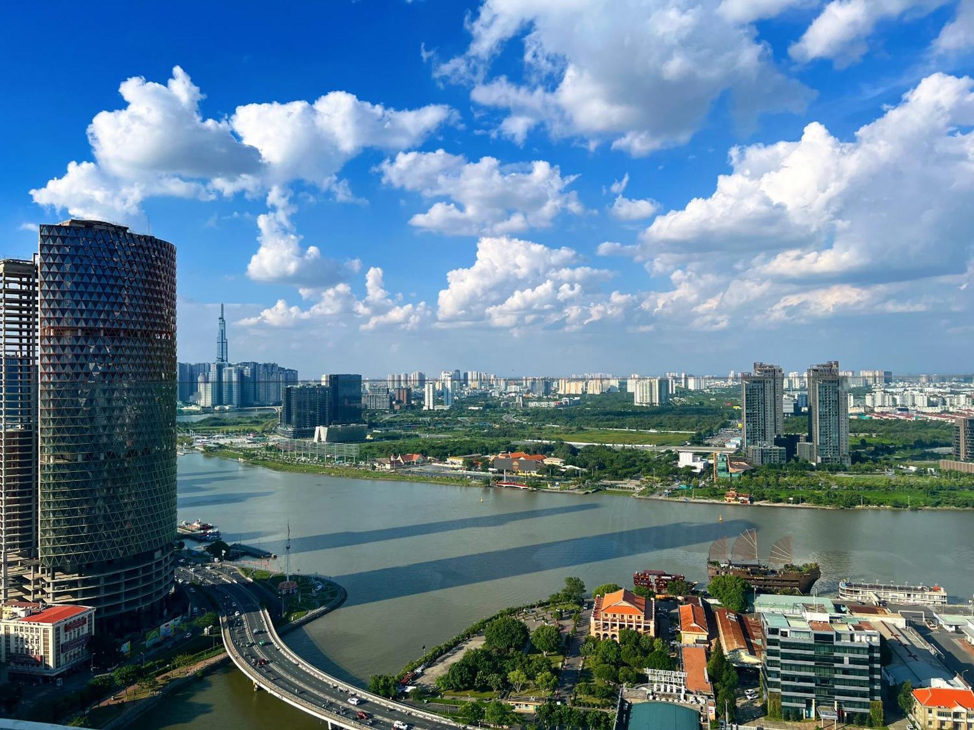 Blue Harbour - Saigon Royal Fully - Furnished Apt In Dist 4, 2 Bedrooms Ho Chi Minh City