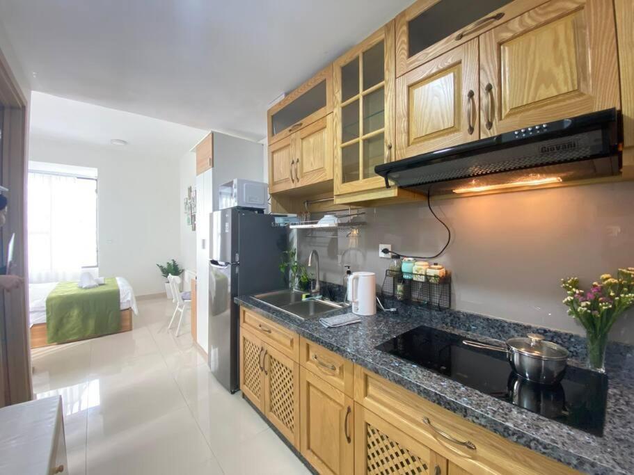 Rivergate - High Floor Free Pool, Esim For Over 5 Nights Apartment Ho Chi Minh City