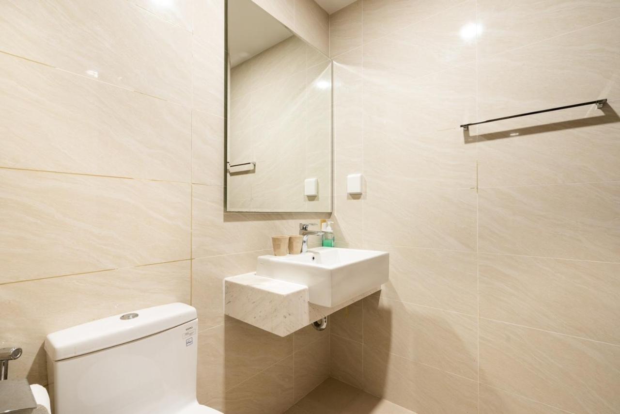 Apartment Saigon Royal - Spacious - Hana 14