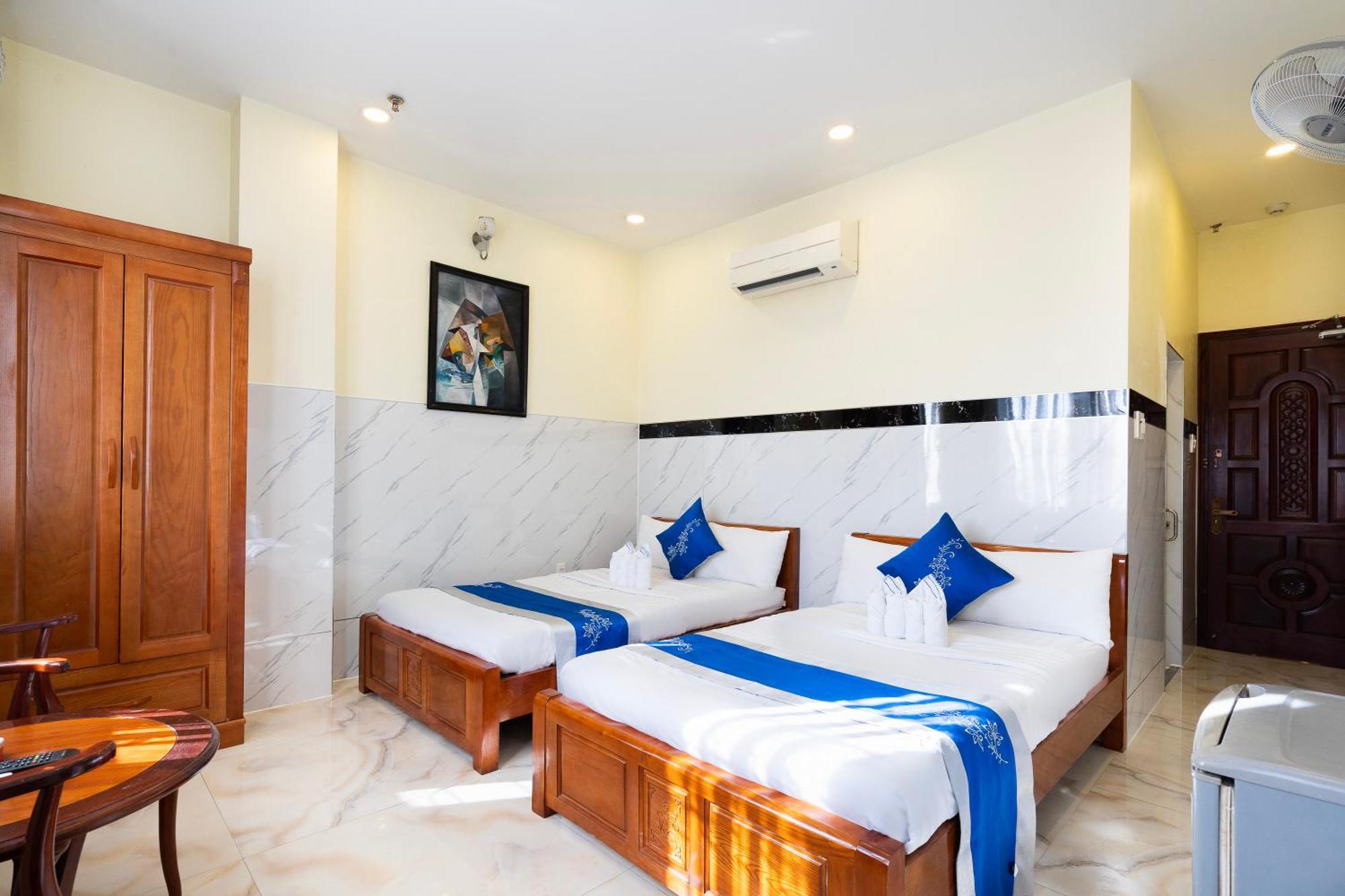 Khách sạn Mai Phuong - Ruby Saigon 2*