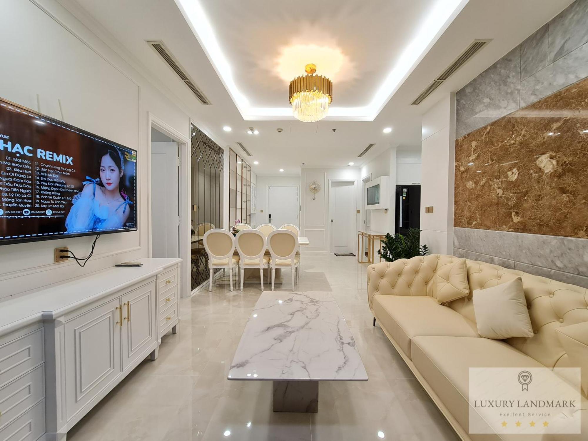 Aparthotel Sky Park - Vinhomes Central Park