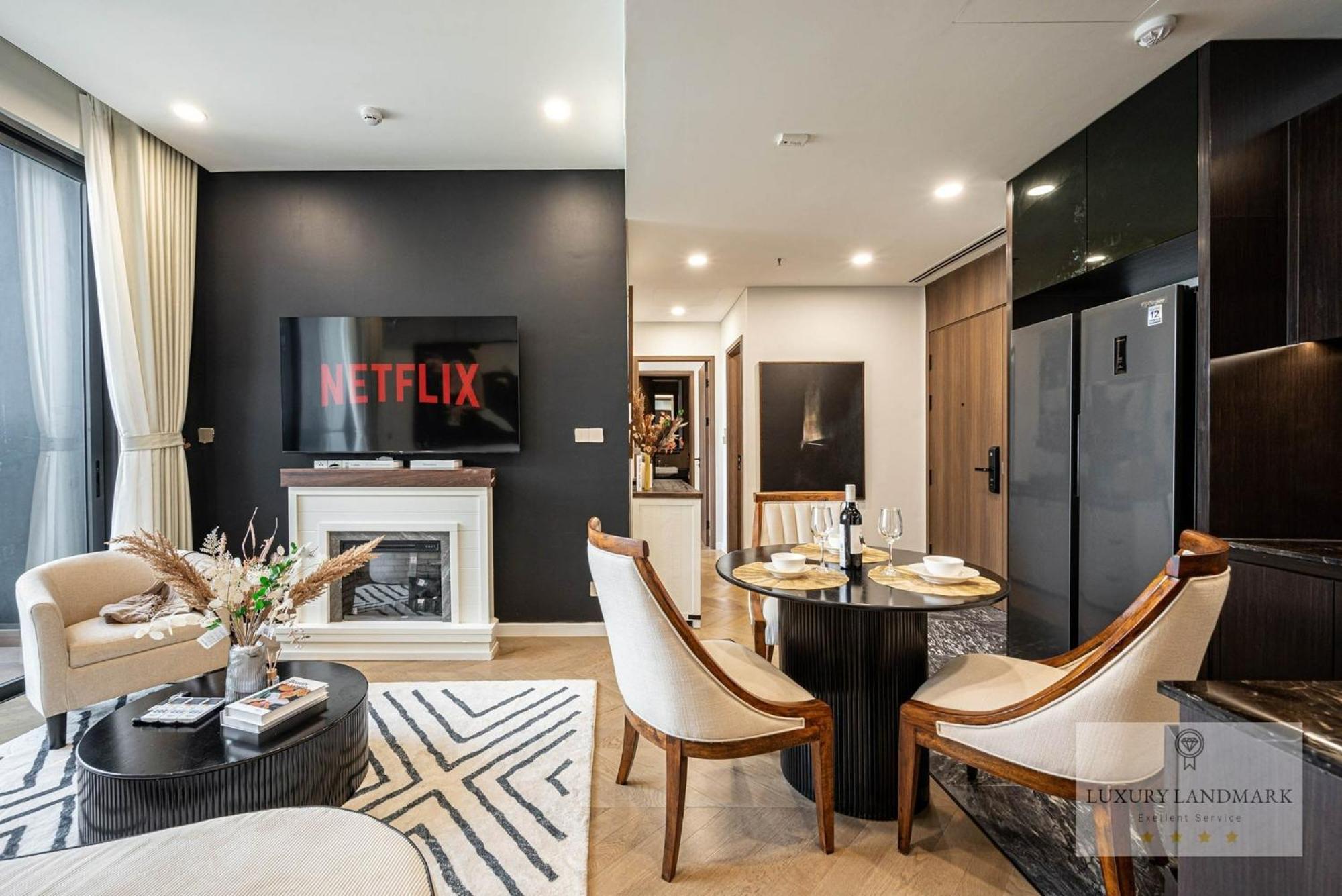 Aparthotel Sky Park - Vinhomes Central Park Ho Chi Minh City
