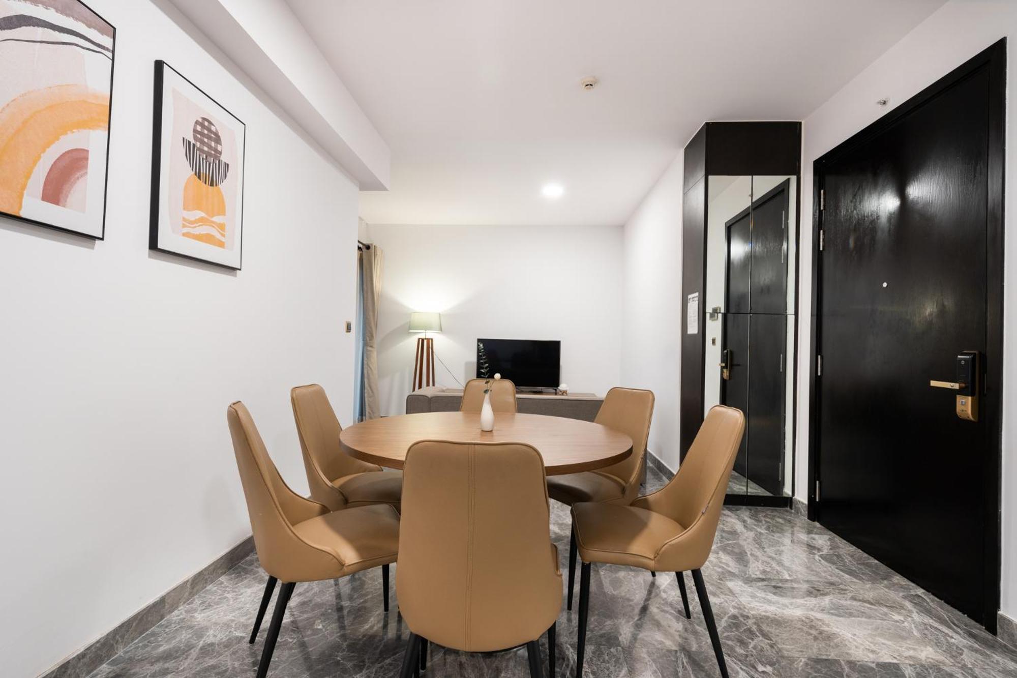 Apartment Modern District 1 2br&3br D1&zenity Outdoor Jacuzzi Pool