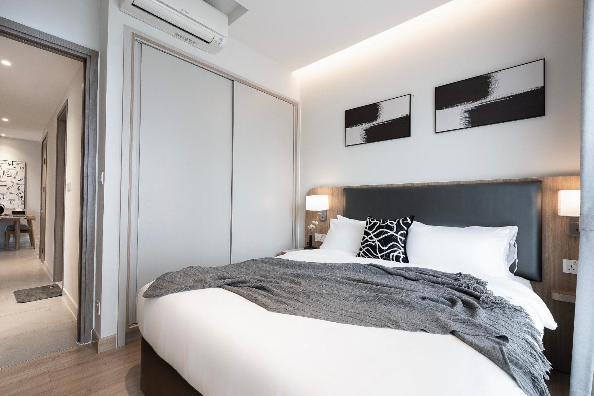 Apartment Modern District 1 2br&3br D1&zenity Outdoor Jacuzzi Pool *