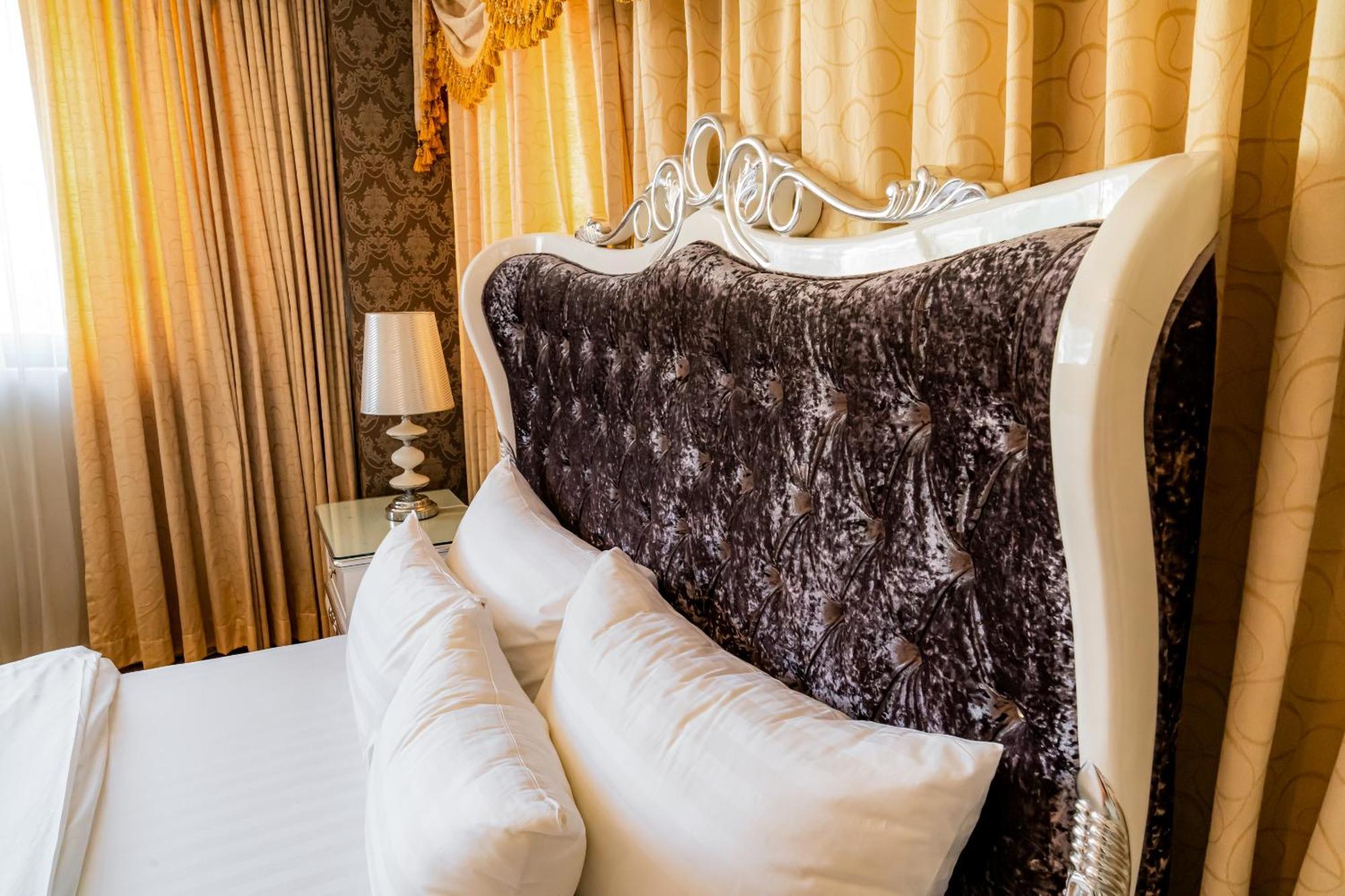 Hoang Trieu Hotel 3*