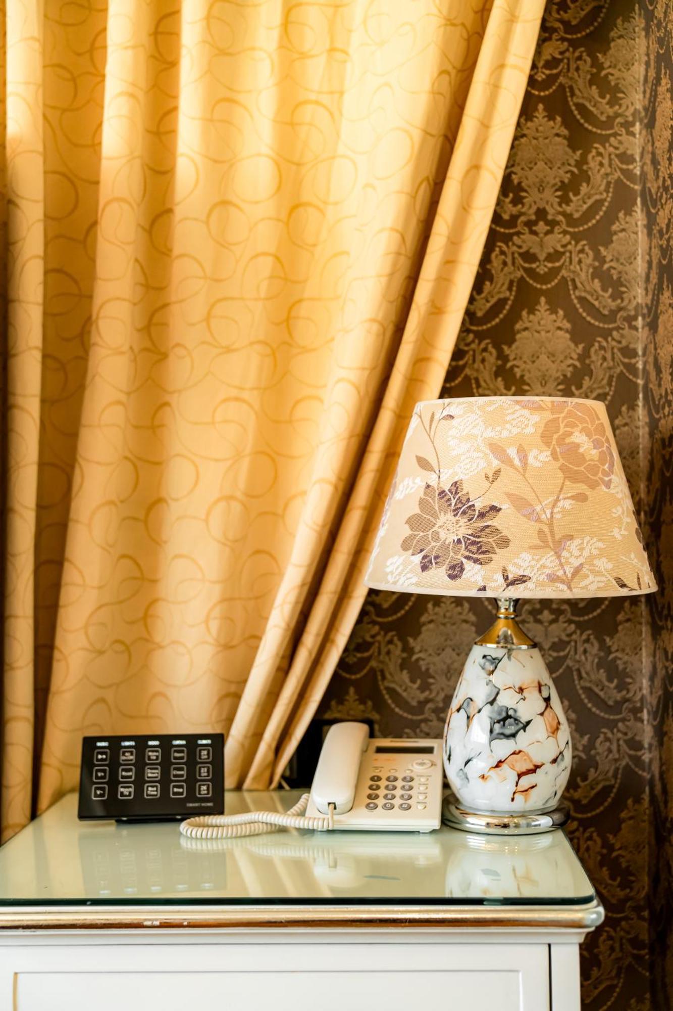 Hoang Trieu Hotel